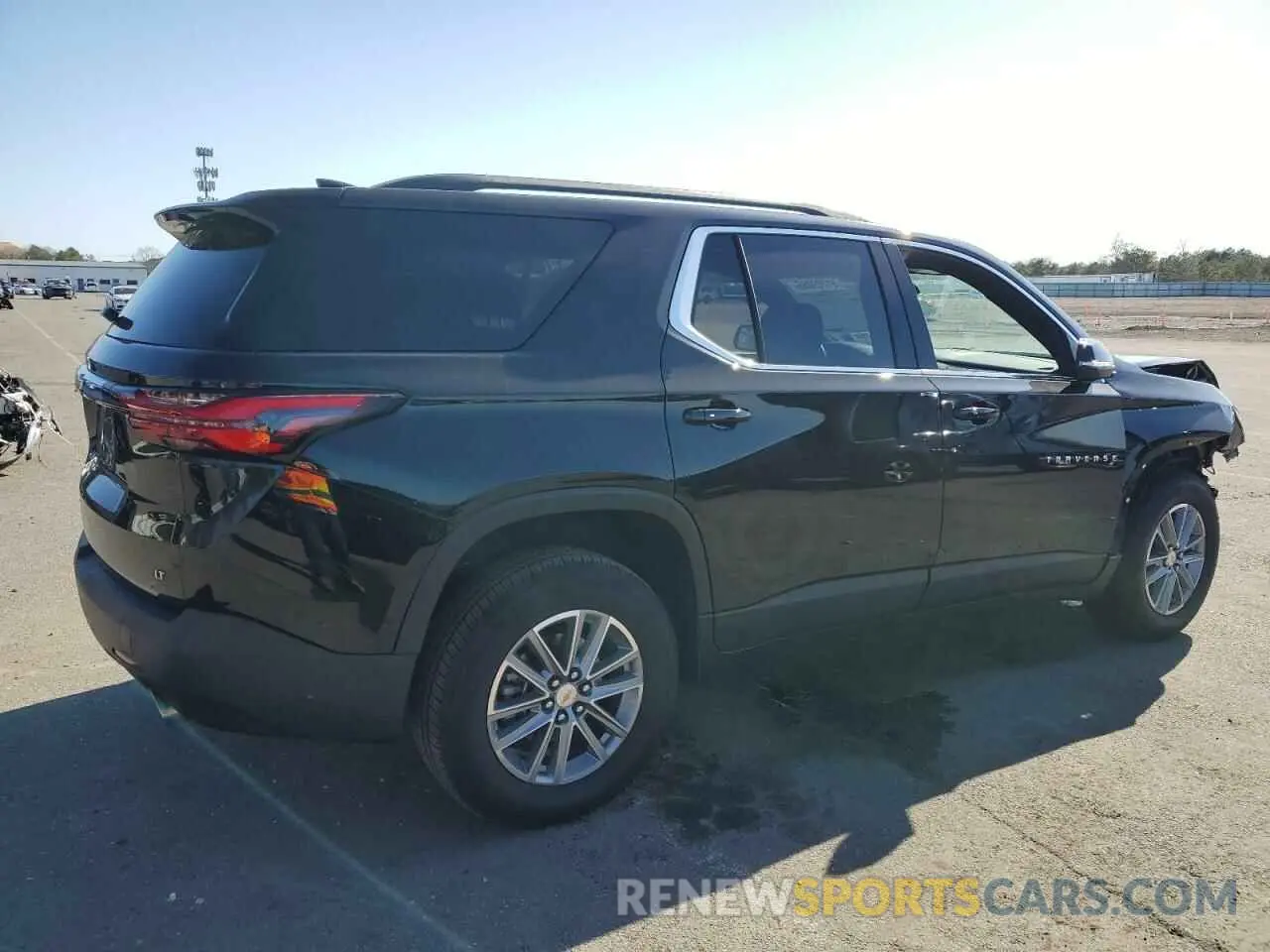3 Photograph of a damaged car 1GNEVGKW7PJ284787 CHEVROLET TRAVERSE 2023