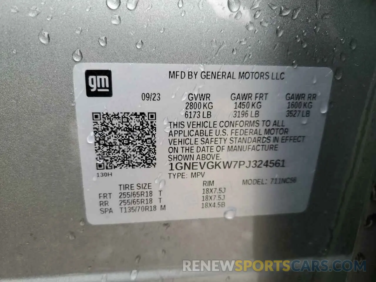 13 Photograph of a damaged car 1GNEVGKW7PJ324561 CHEVROLET TRAVERSE 2023