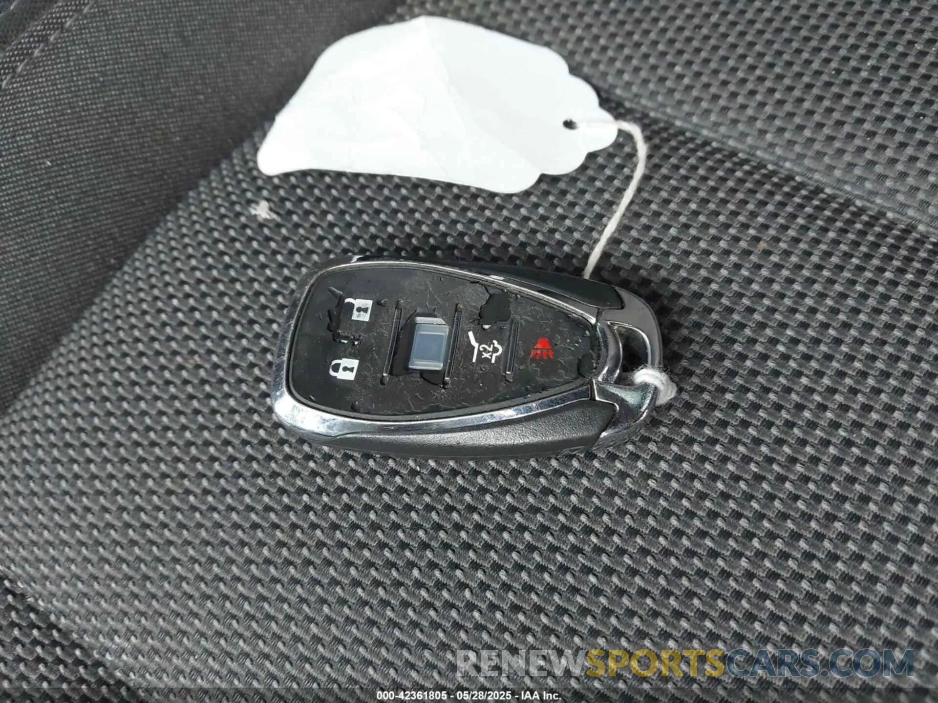 11 Photograph of a damaged car 1GNEVGKW8PJ269022 CHEVROLET TRAVERSE 2023