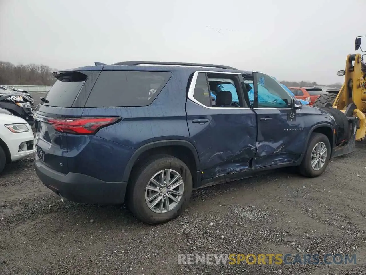 3 Photograph of a damaged car 1GNEVGKW9PJ145972 CHEVROLET TRAVERSE 2023