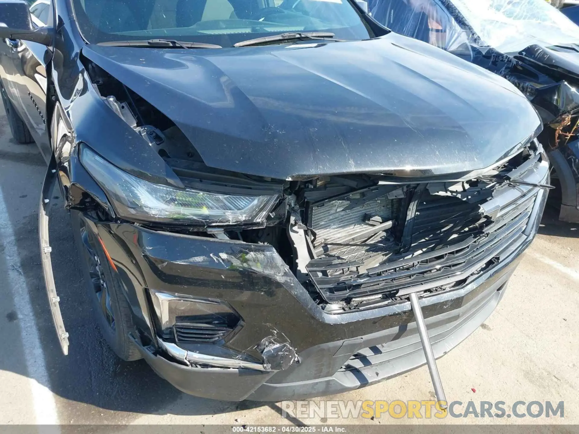 18 Photograph of a damaged car 1GNEVGKW9PJ296374 CHEVROLET TRAVERSE 2023