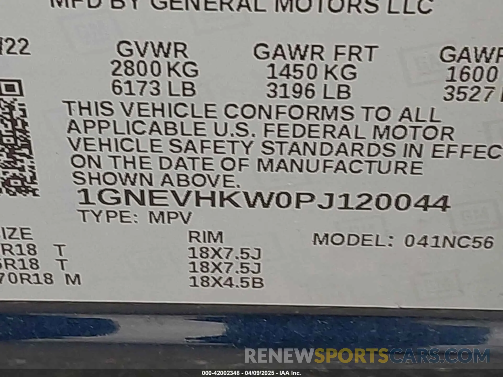 9 Photograph of a damaged car 1GNEVHKW0PJ120044 CHEVROLET TRAVERSE 2023