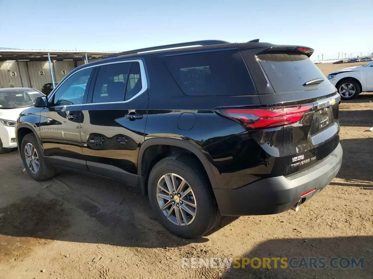 2 Photograph of a damaged car 1GNEVHKW0PJ328859 CHEVROLET TRAVERSE 2023