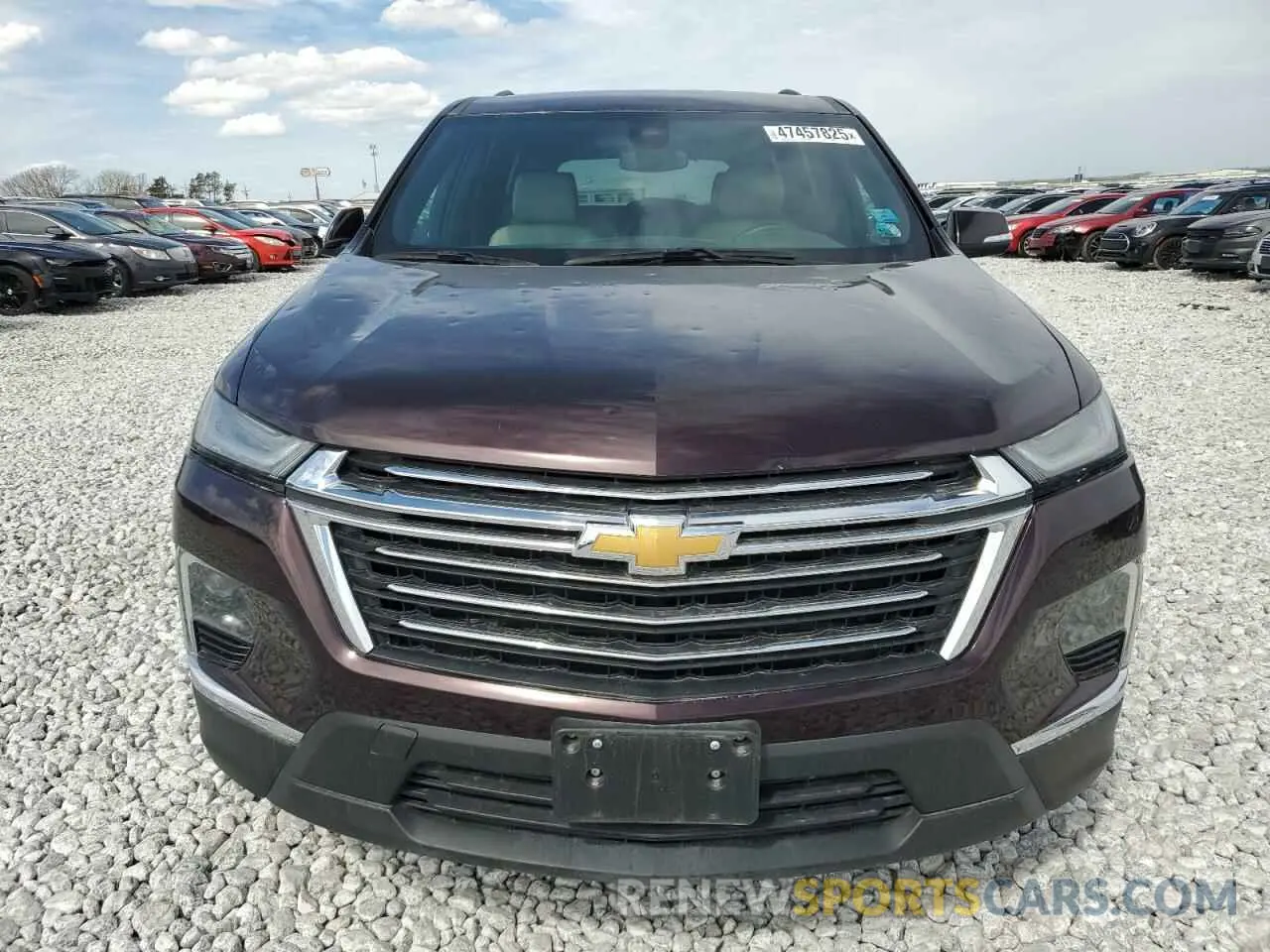 5 Photograph of a damaged car 1GNEVHKW1PJ170001 CHEVROLET TRAVERSE 2023
