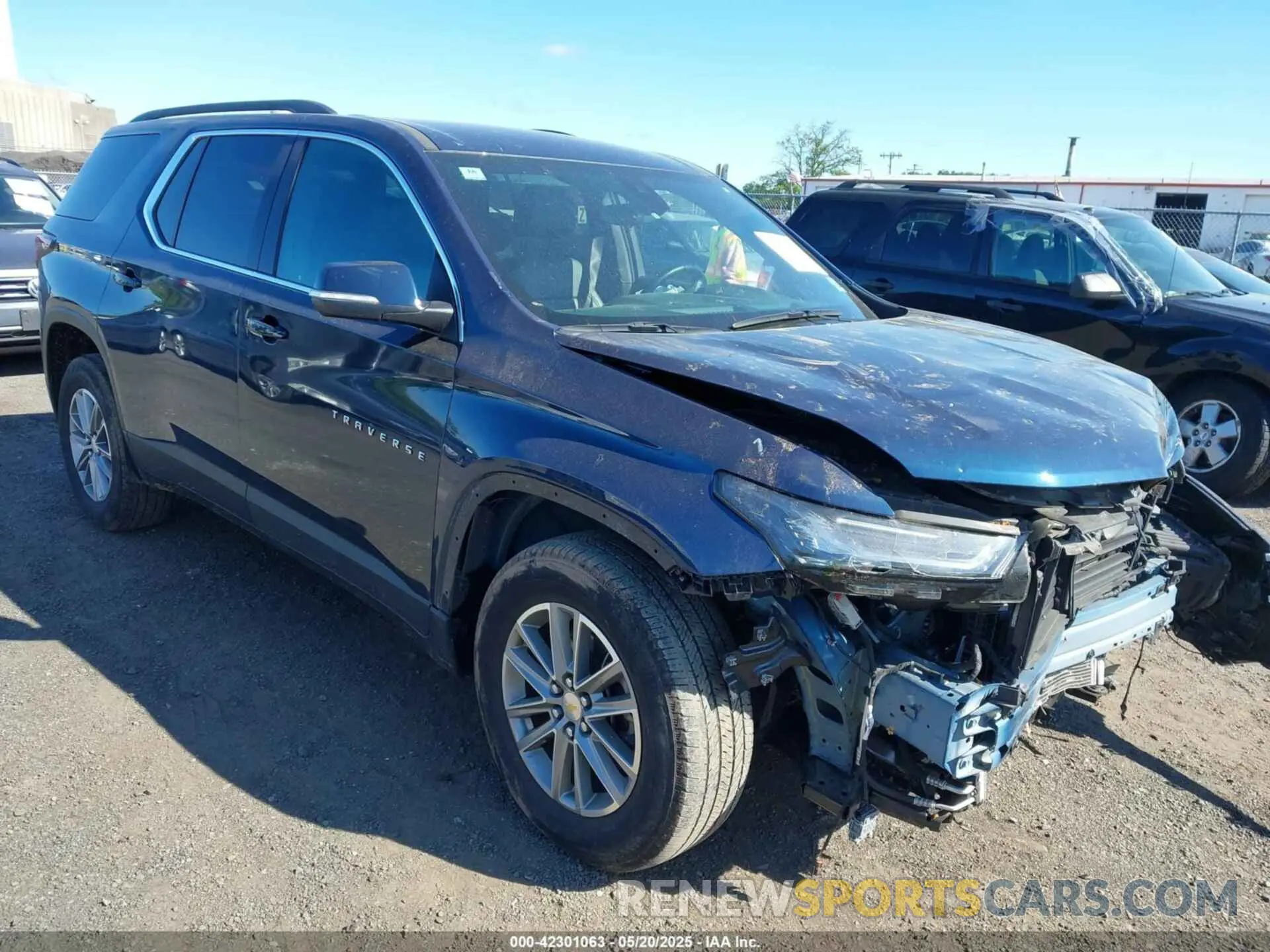 1 Photograph of a damaged car 1GNEVHKW1PJ232125 CHEVROLET TRAVERSE 2023