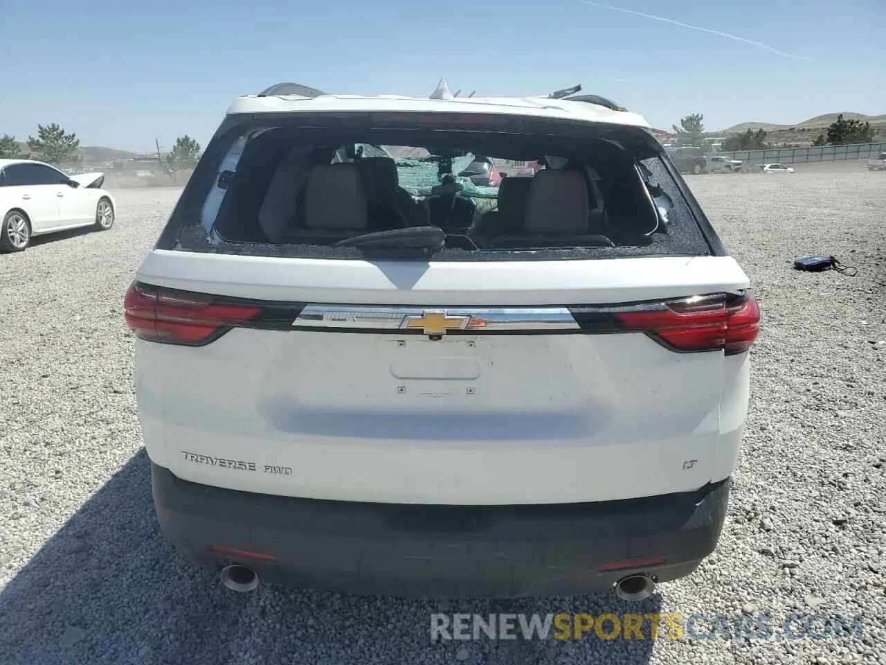 6 Photograph of a damaged car 1GNEVHKW2PJ191164 CHEVROLET TRAVERSE 2023