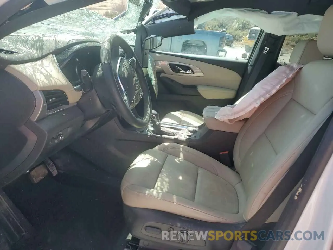 7 Photograph of a damaged car 1GNEVHKW2PJ191164 CHEVROLET TRAVERSE 2023