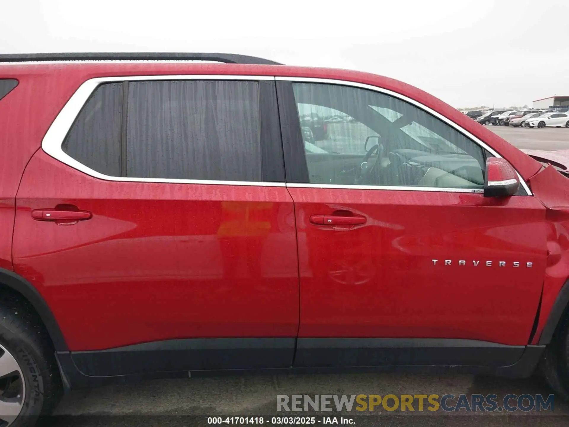 13 Photograph of a damaged car 1GNEVHKW2PJ241268 CHEVROLET TRAVERSE 2023