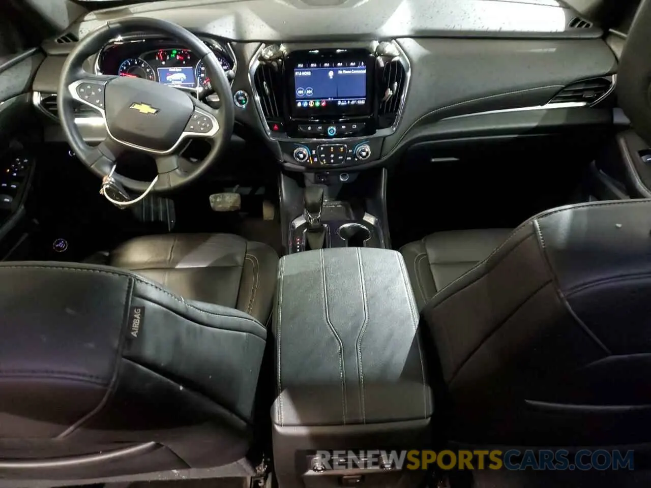 8 Photograph of a damaged car 1GNEVHKW3PJ146475 CHEVROLET TRAVERSE 2023