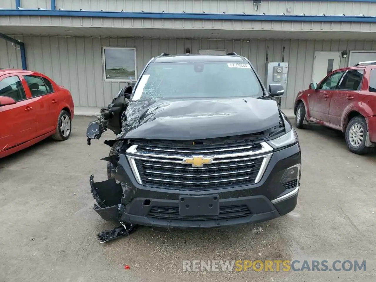 5 Photograph of a damaged car 1GNEVHKW5PJ171779 CHEVROLET TRAVERSE 2023