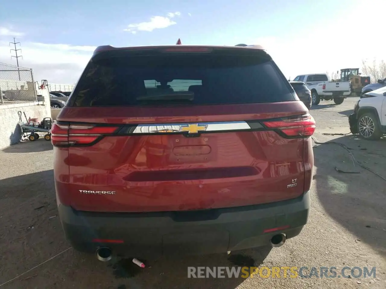 6 Photograph of a damaged car 1GNEVHKW6PJ254993 CHEVROLET TRAVERSE 2023