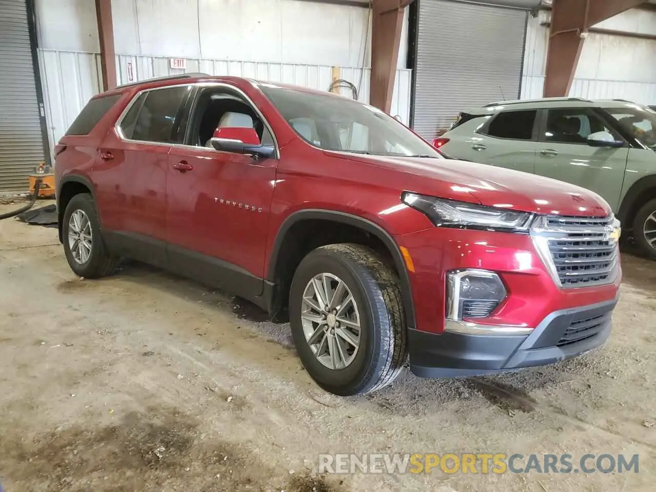 4 Photograph of a damaged car 1GNEVHKW9PJ185409 CHEVROLET TRAVERSE 2023