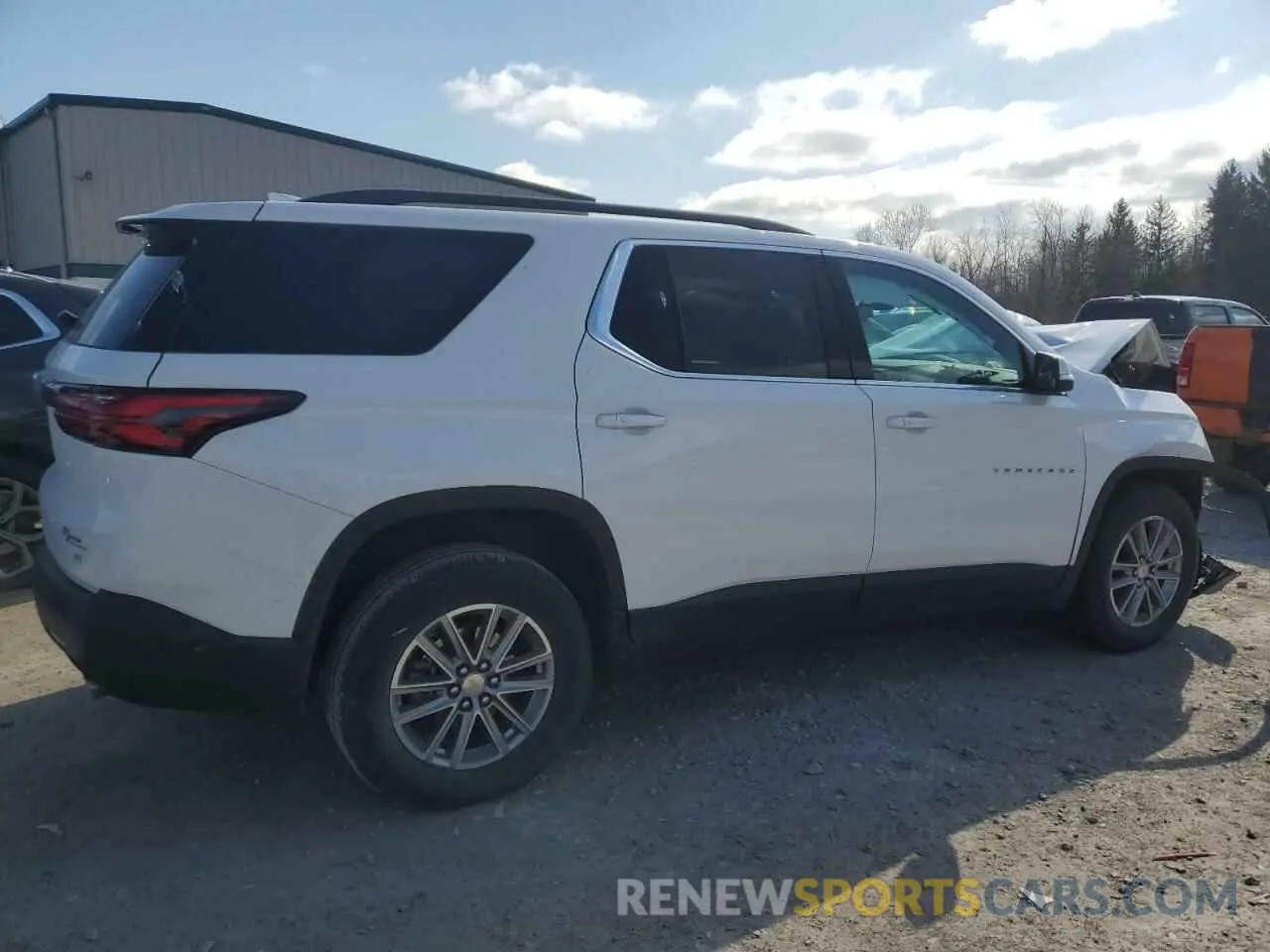 3 Photograph of a damaged car 1GNEVHKWXPJ231359 CHEVROLET TRAVERSE 2023