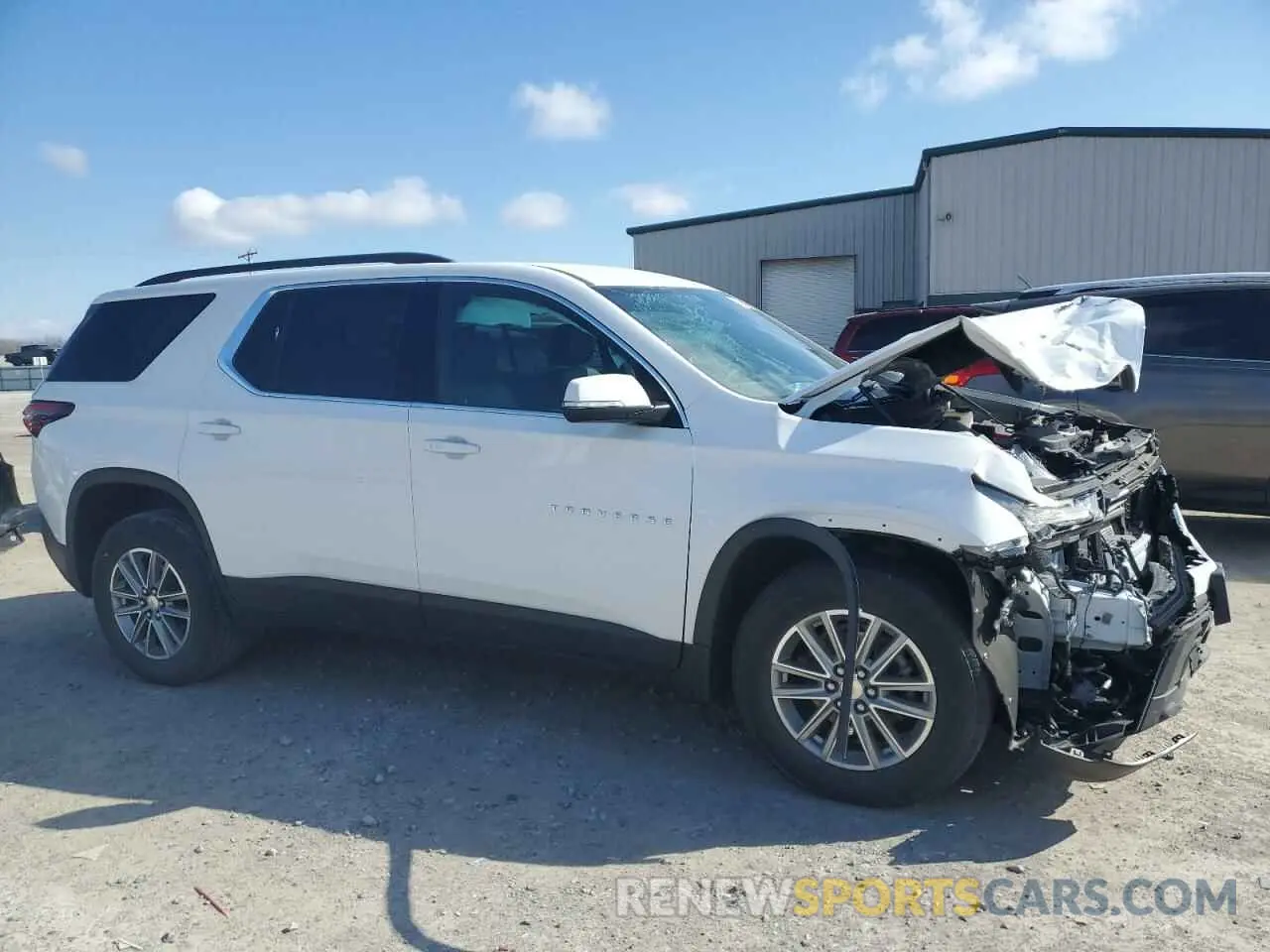 4 Photograph of a damaged car 1GNEVHKWXPJ231359 CHEVROLET TRAVERSE 2023