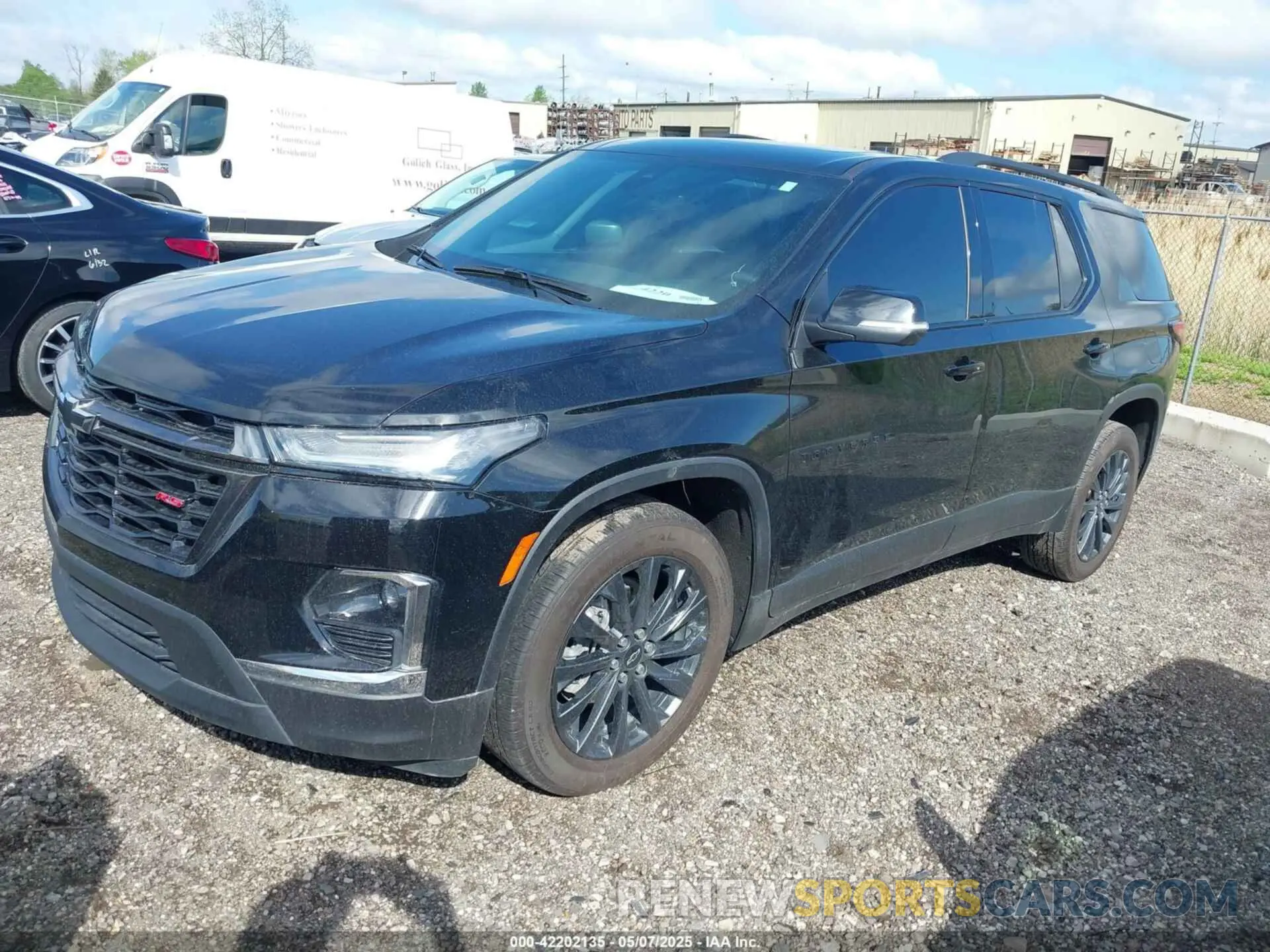 2 Photograph of a damaged car 1GNEVJKW0PJ119192 CHEVROLET TRAVERSE 2023