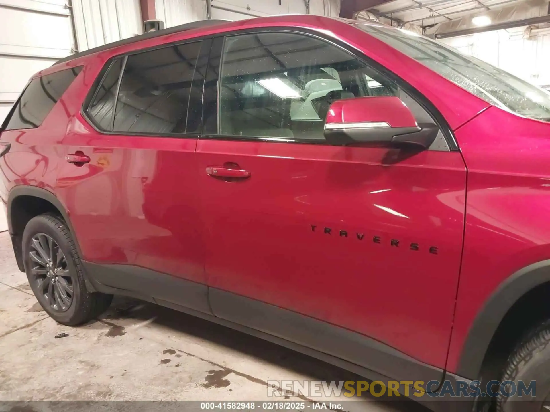 13 Photograph of a damaged car 1GNEVJKW4PJ187303 CHEVROLET TRAVERSE 2023