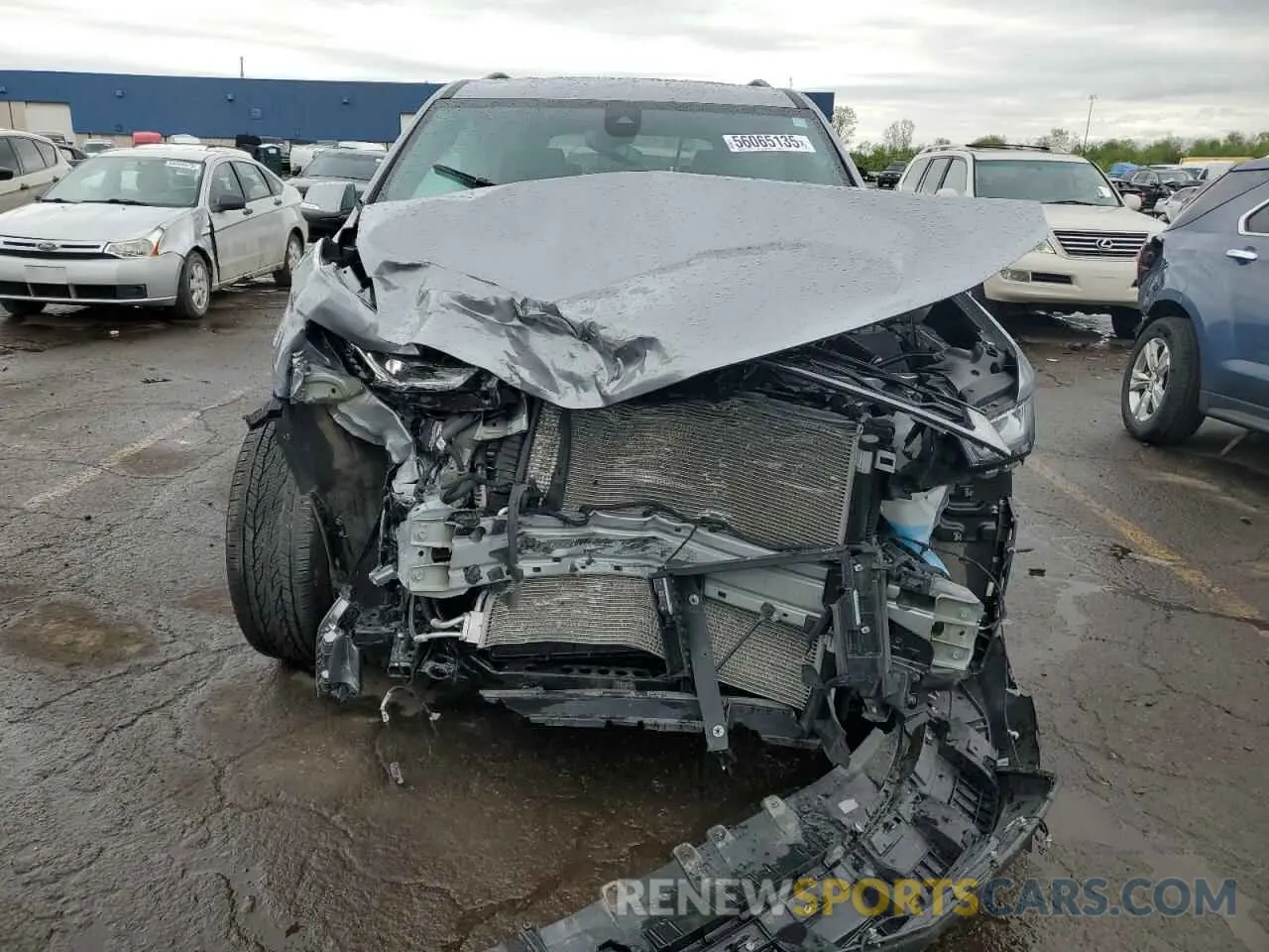5 Photograph of a damaged car 1GNEVJKW4PJ294769 CHEVROLET TRAVERSE 2023