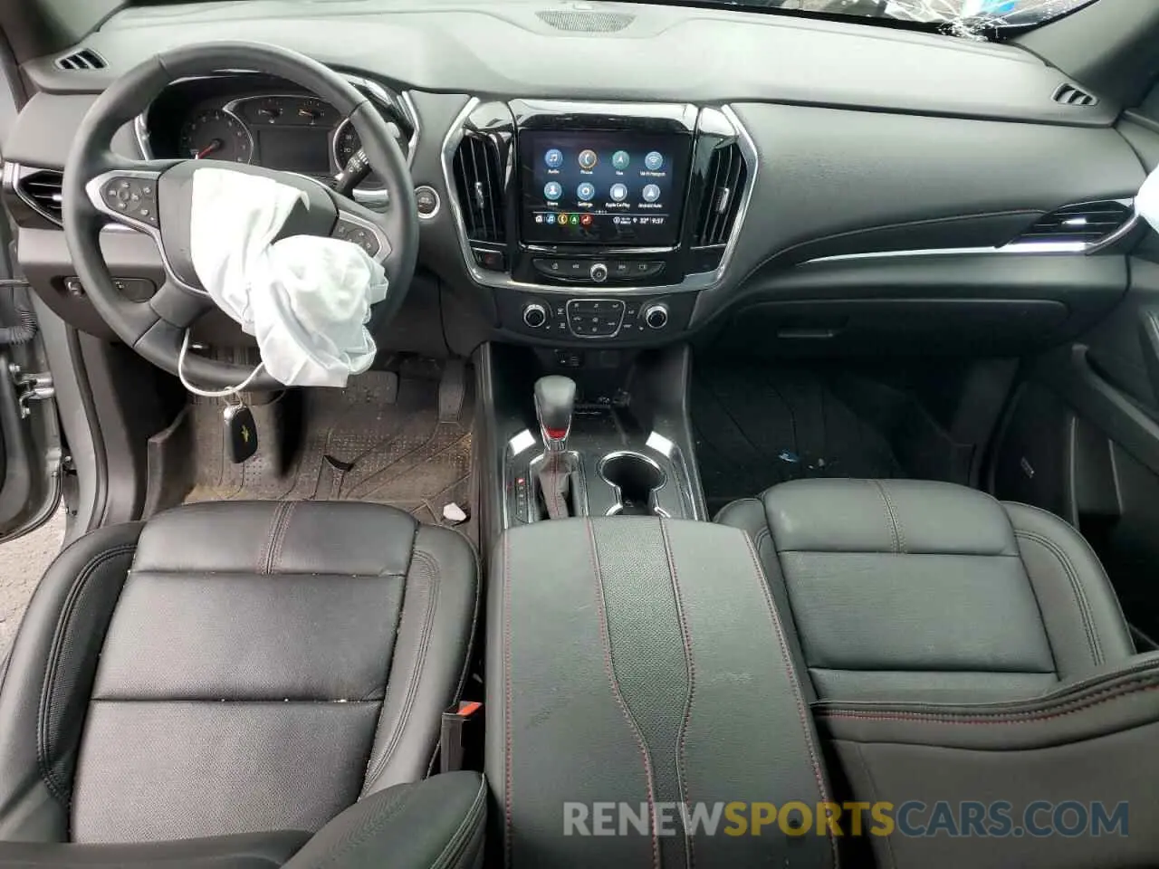 8 Photograph of a damaged car 1GNEVJKW4PJ294769 CHEVROLET TRAVERSE 2023