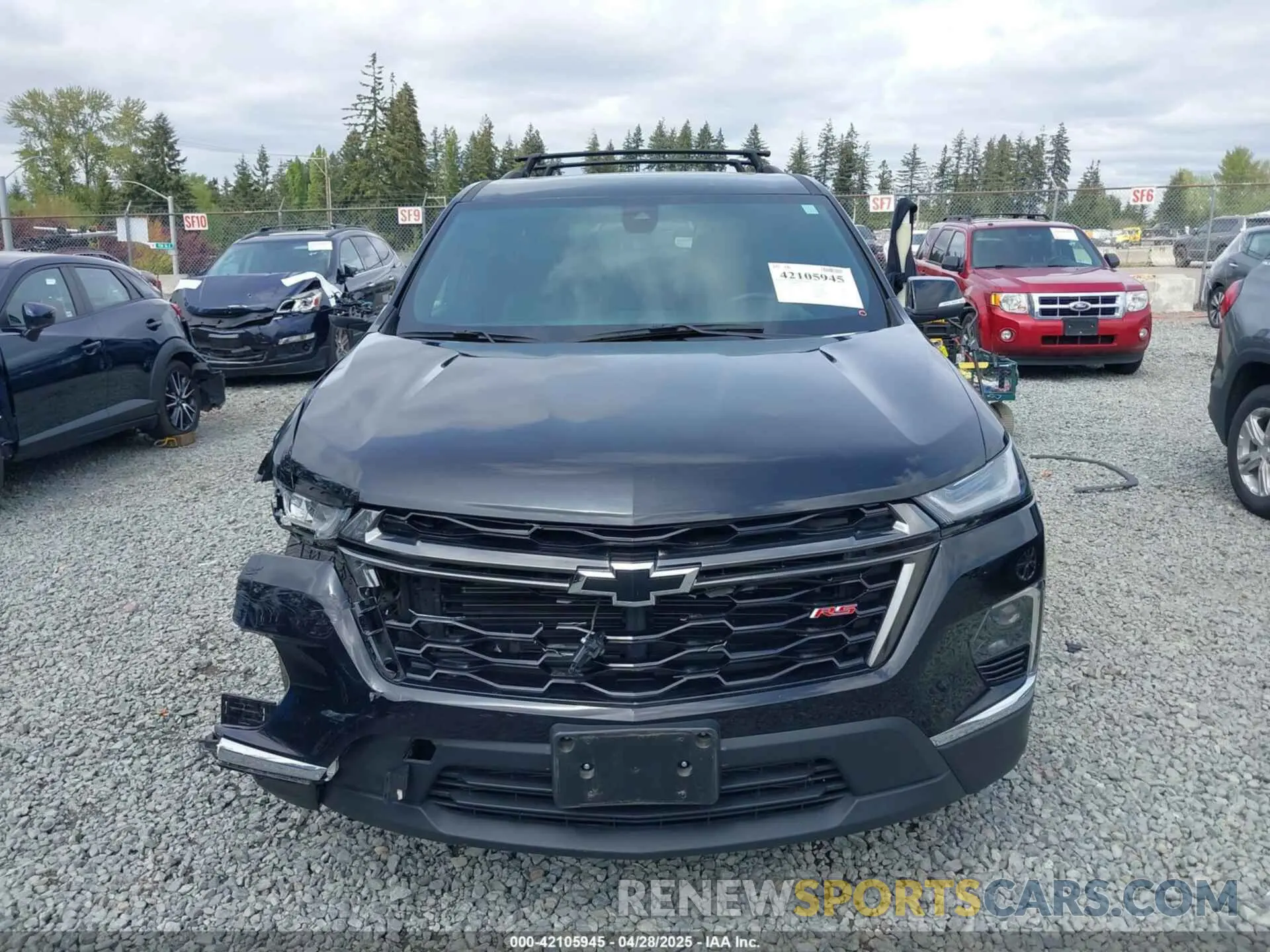 13 Photograph of a damaged car 1GNEVJKW5PJ250182 CHEVROLET TRAVERSE 2023