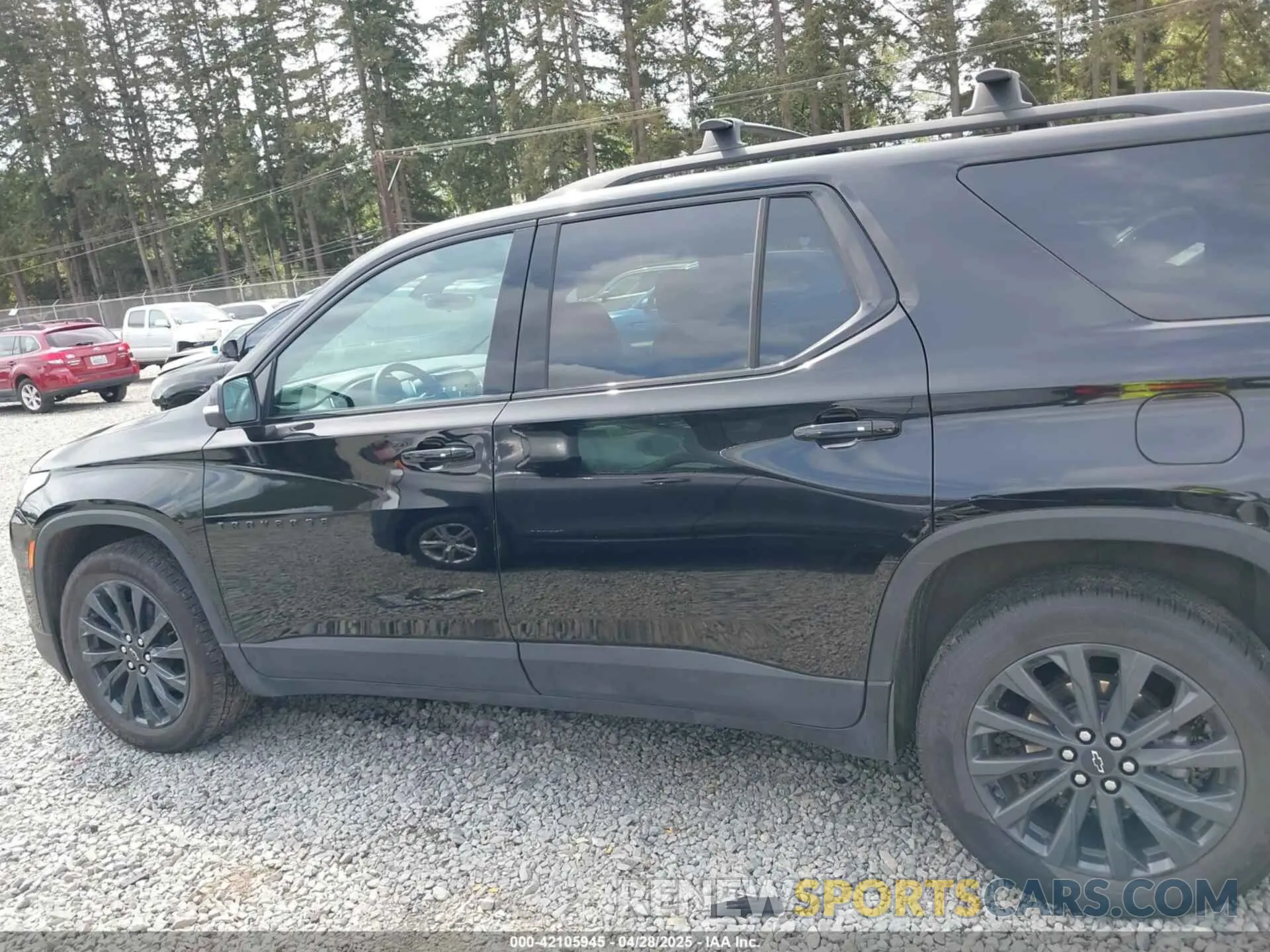 15 Photograph of a damaged car 1GNEVJKW5PJ250182 CHEVROLET TRAVERSE 2023