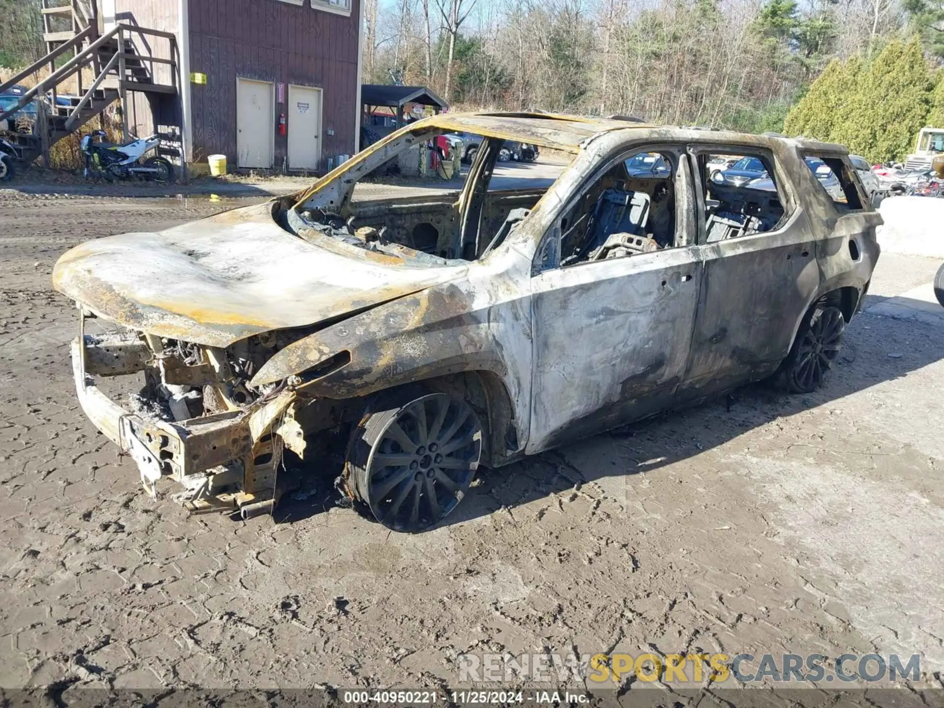 2 Photograph of a damaged car 1GNEVJKW5PJ277446 CHEVROLET TRAVERSE 2023