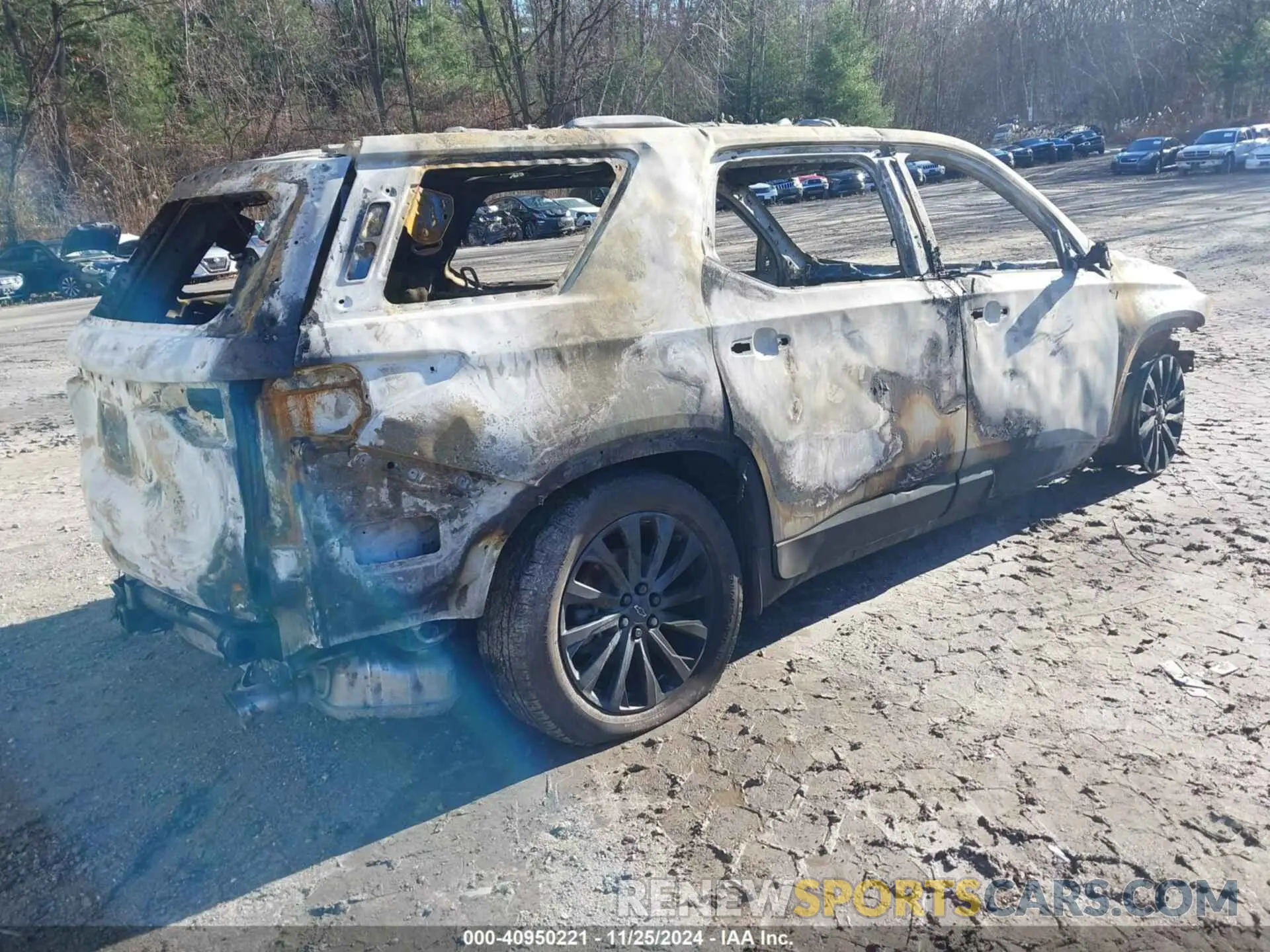 4 Photograph of a damaged car 1GNEVJKW5PJ277446 CHEVROLET TRAVERSE 2023