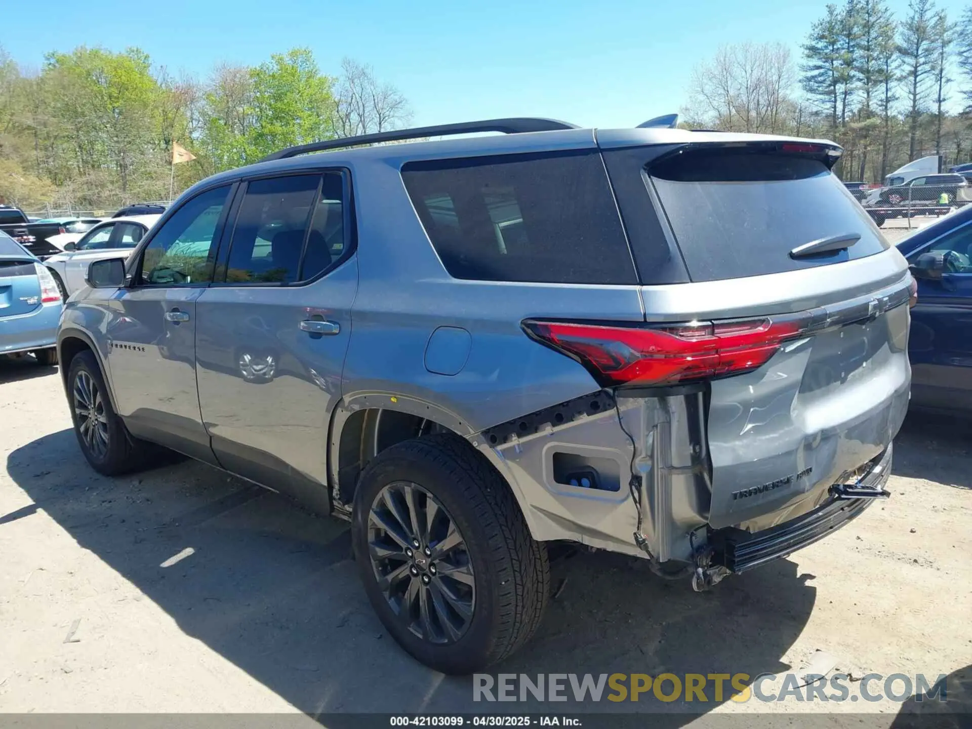 3 Photograph of a damaged car 1GNEVJKWXPJ245883 CHEVROLET TRAVERSE 2023