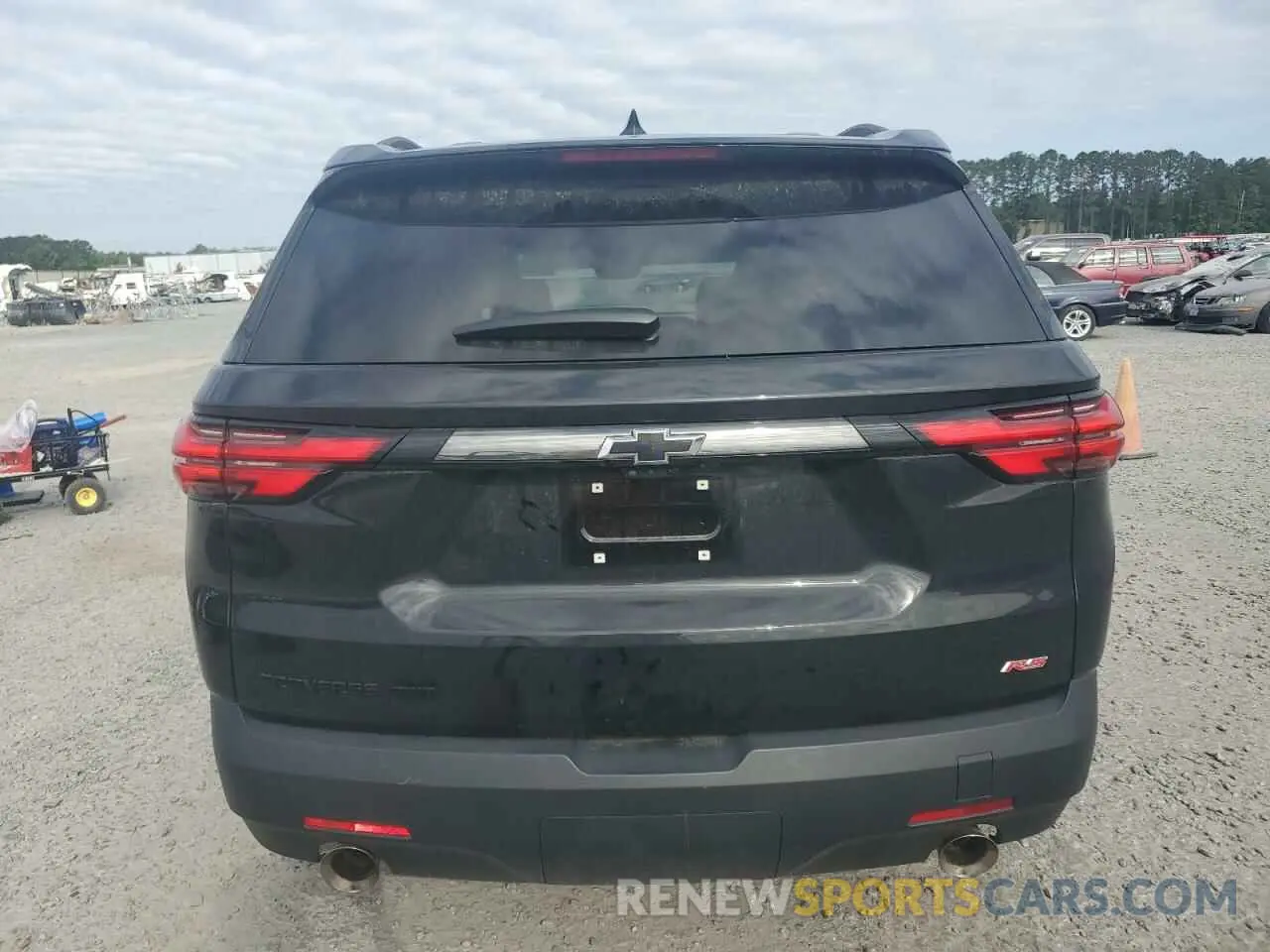 6 Photograph of a damaged car 1GNEVJKWXPJ307864 CHEVROLET TRAVERSE 2023