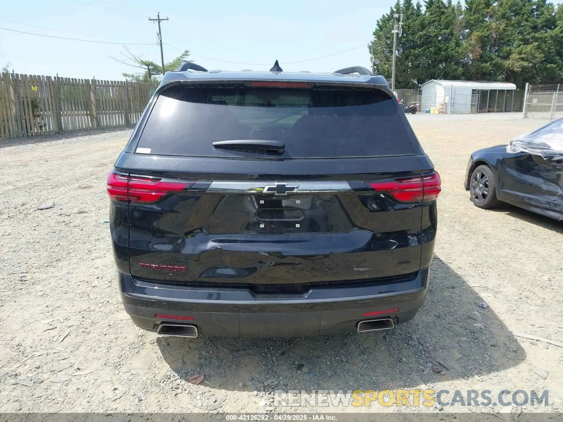 15 Photograph of a damaged car 1GNEVKKW0PJ237460 CHEVROLET TRAVERSE 2023