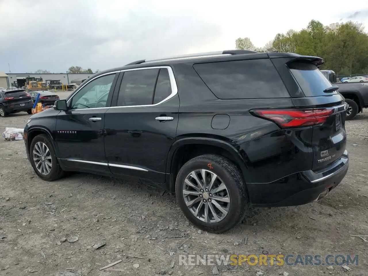 2 Photograph of a damaged car 1GNEVKKW1PJ255479 CHEVROLET TRAVERSE 2023