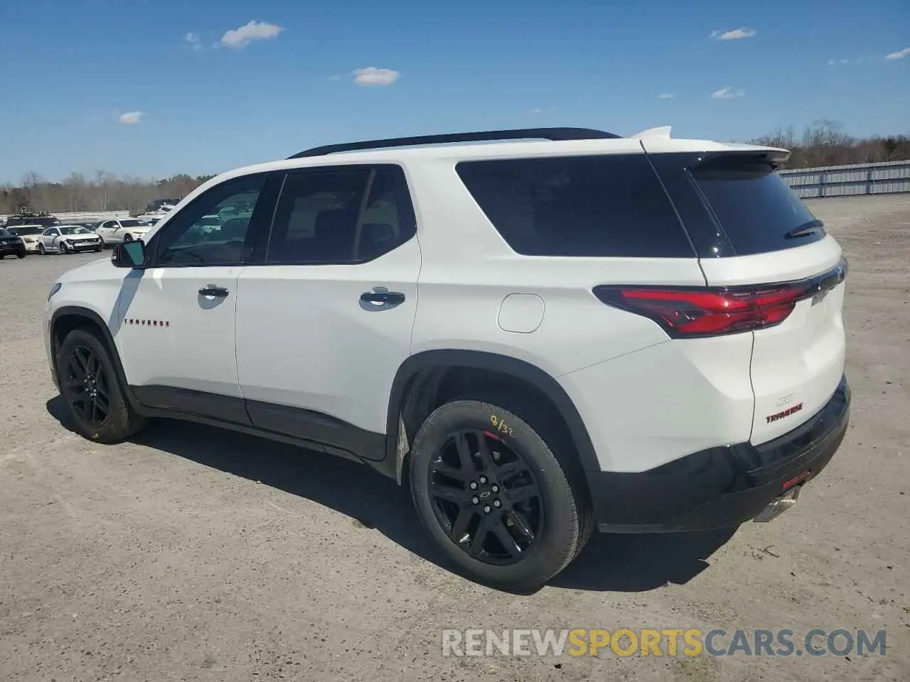 2 Photograph of a damaged car 1GNEVKKW2PJ204170 CHEVROLET TRAVERSE 2023