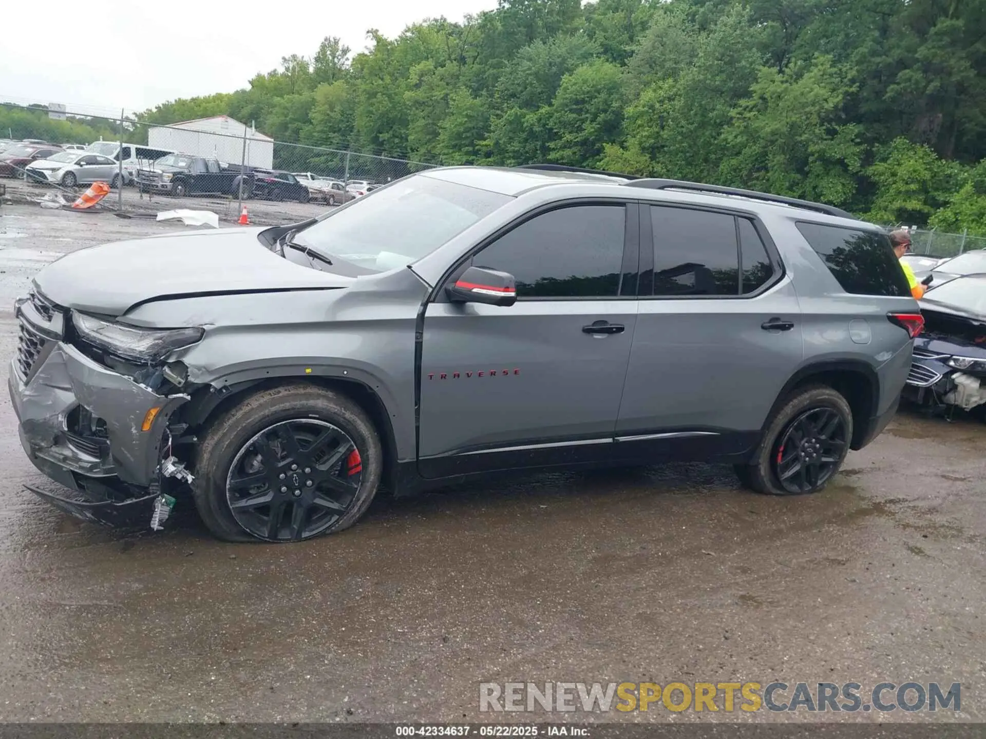 14 Photograph of a damaged car 1GNEVKKW5PJ130999 CHEVROLET TRAVERSE 2023