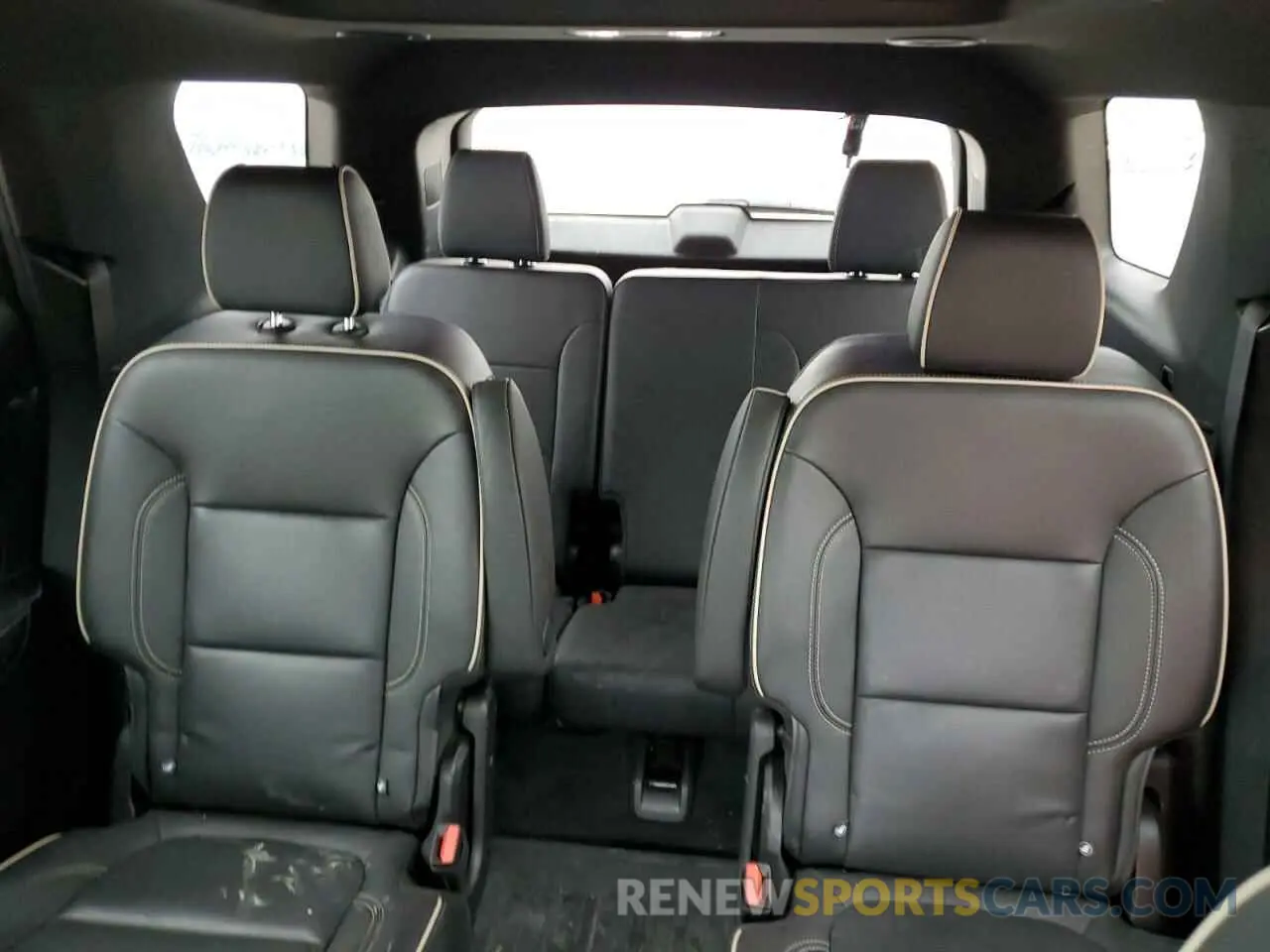10 Photograph of a damaged car 1GNEVKKW5PJ149648 CHEVROLET TRAVERSE 2023