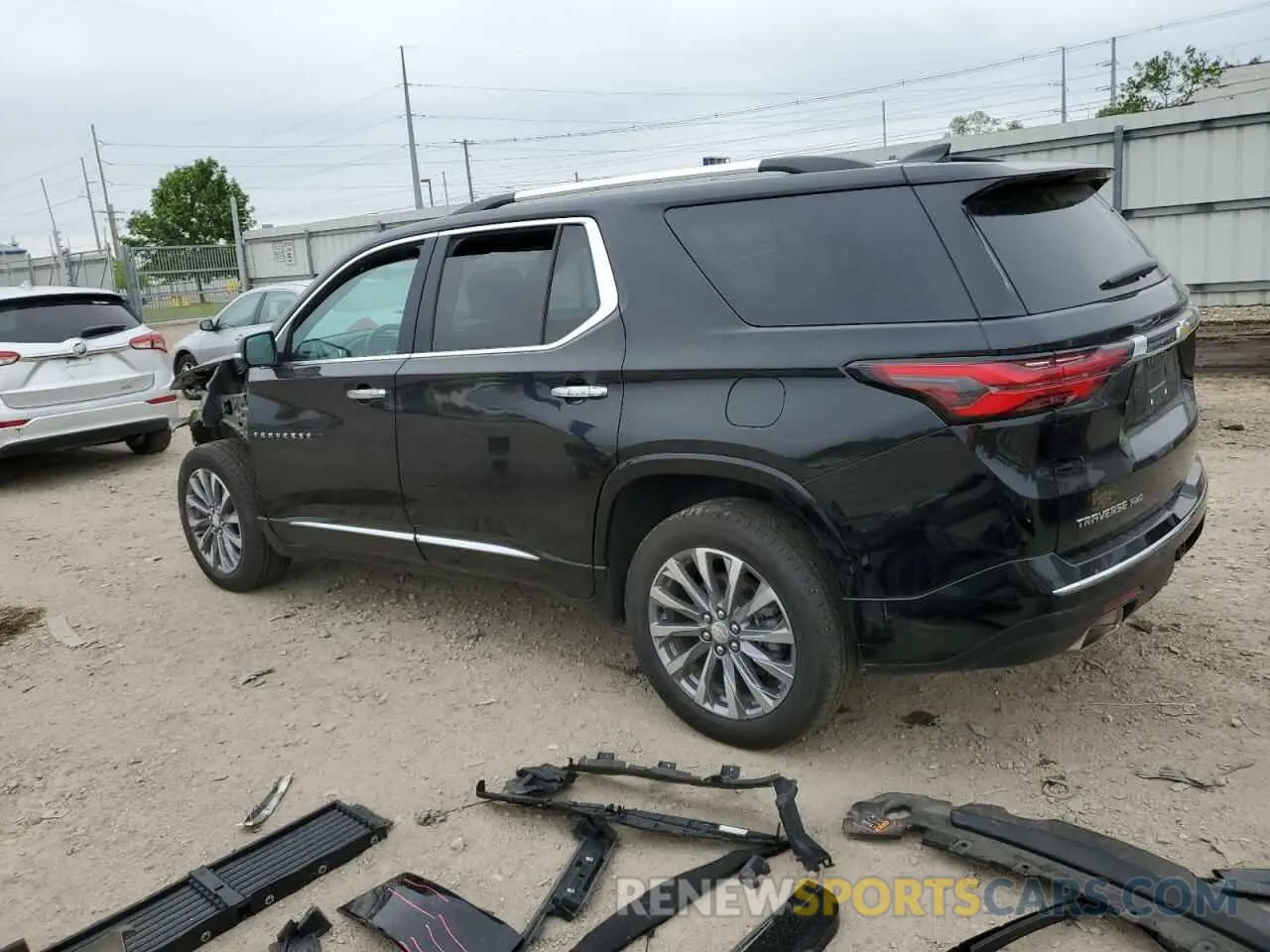 2 Photograph of a damaged car 1GNEVKKW6PJ236300 CHEVROLET TRAVERSE 2023