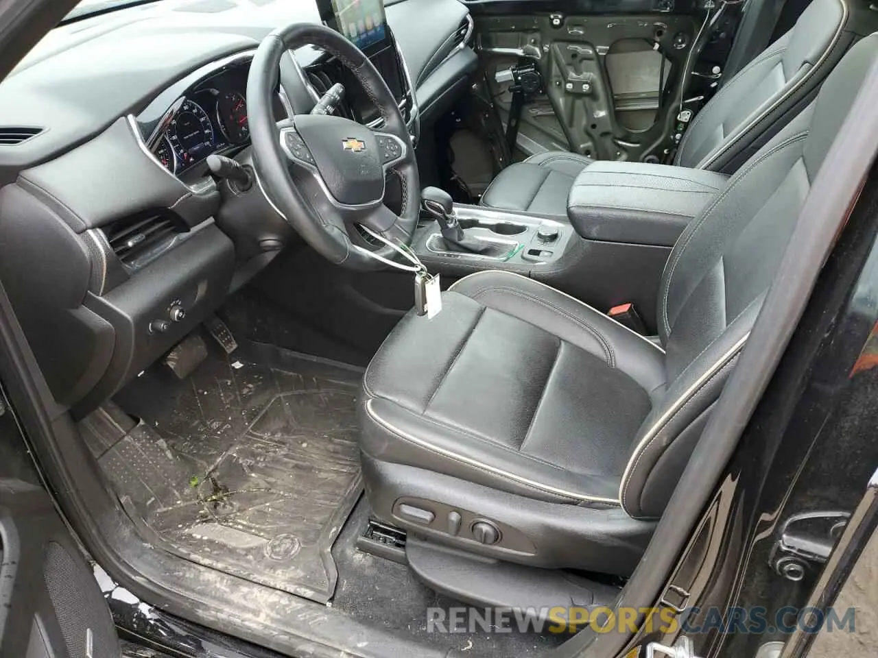 7 Photograph of a damaged car 1GNEVKKW6PJ236300 CHEVROLET TRAVERSE 2023