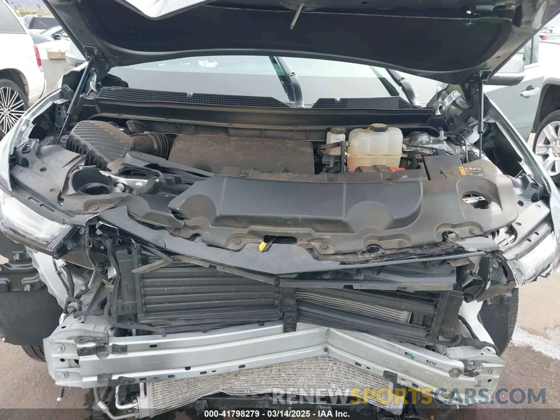 10 Photograph of a damaged car 1GNEVKKW6PJ287411 CHEVROLET TRAVERSE 2023