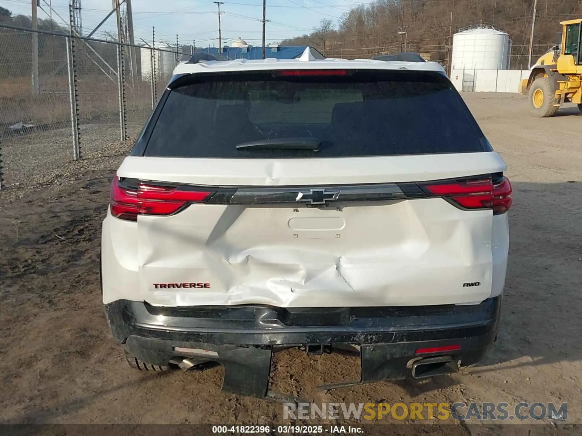 16 Photograph of a damaged car 1GNEVKKW8PJ218171 CHEVROLET TRAVERSE 2023