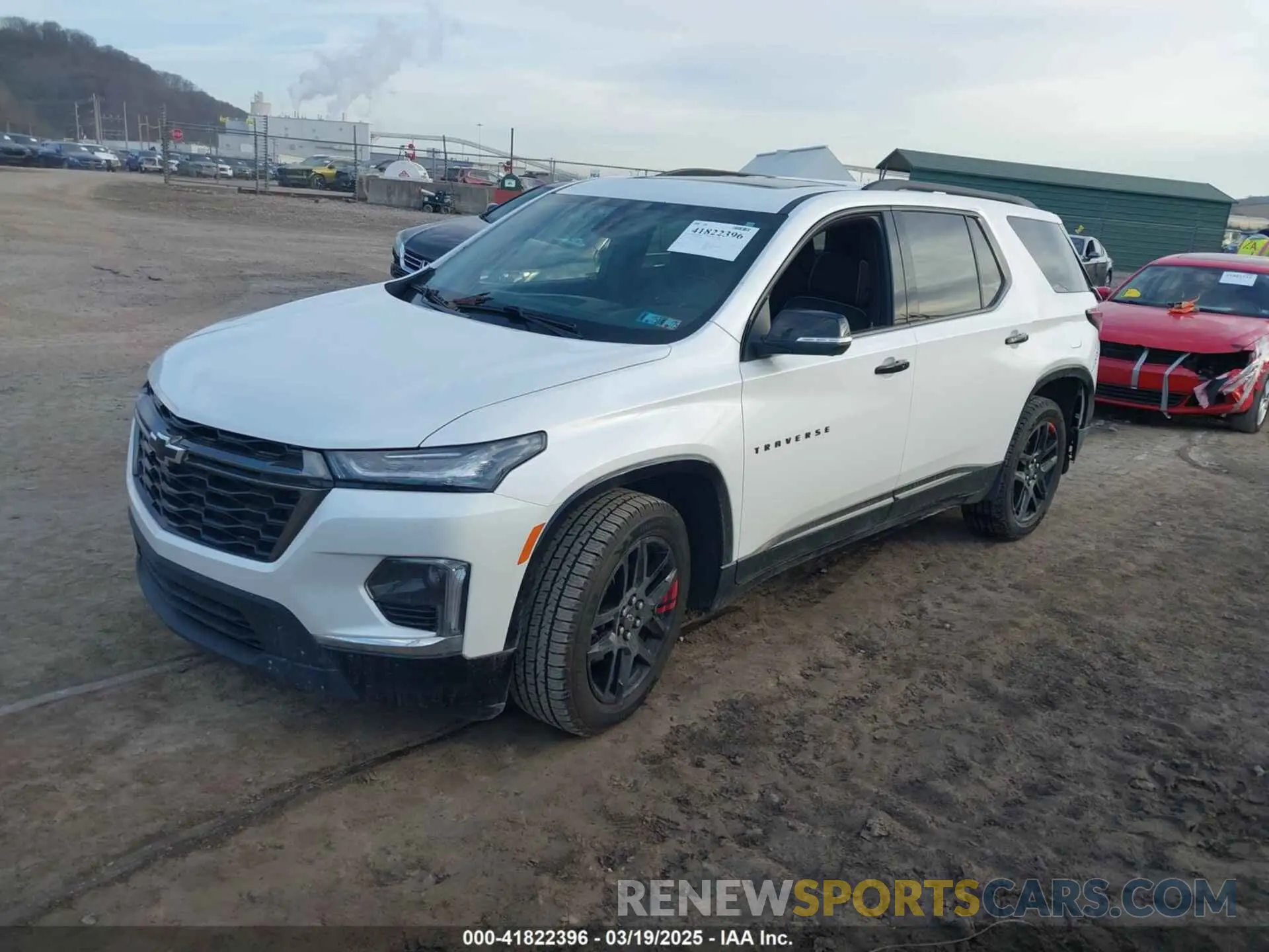 2 Photograph of a damaged car 1GNEVKKW8PJ218171 CHEVROLET TRAVERSE 2023