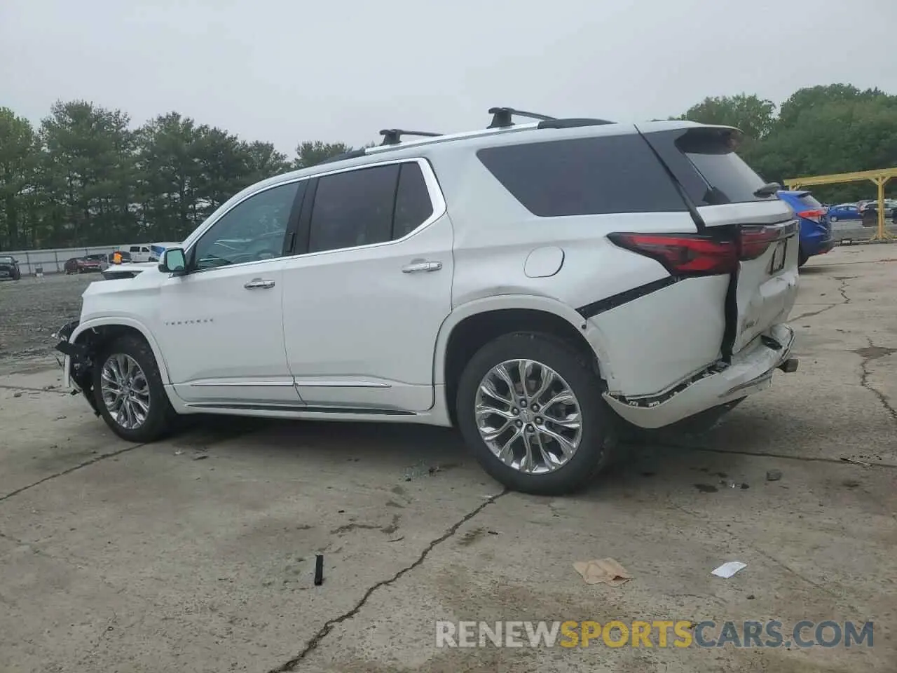 2 Photograph of a damaged car 1GNEVKKW9PJ127197 CHEVROLET TRAVERSE 2023