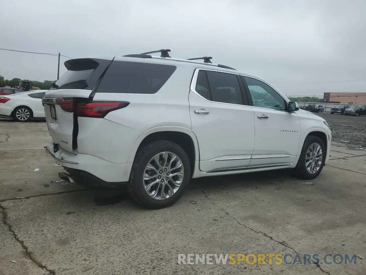 3 Photograph of a damaged car 1GNEVKKW9PJ127197 CHEVROLET TRAVERSE 2023