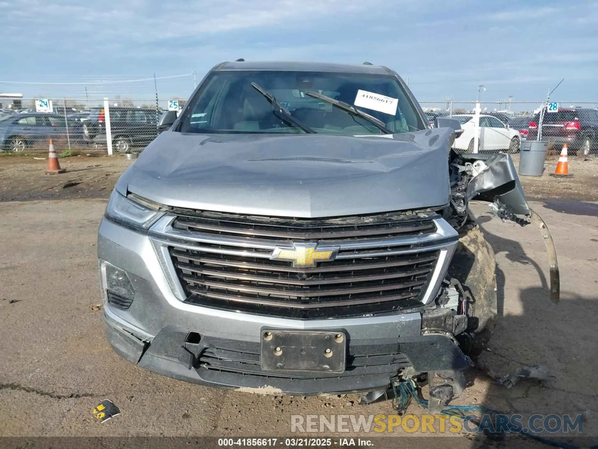 12 Photograph of a damaged car 1GNEVNKW3PJ200209 CHEVROLET TRAVERSE 2023
