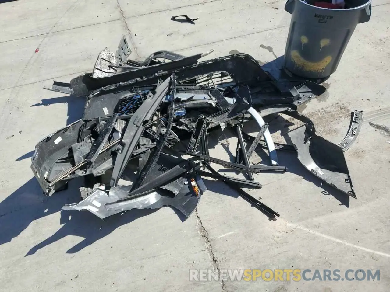 13 Photograph of a damaged car 1GNEVNKW8PJ108514 CHEVROLET TRAVERSE 2023