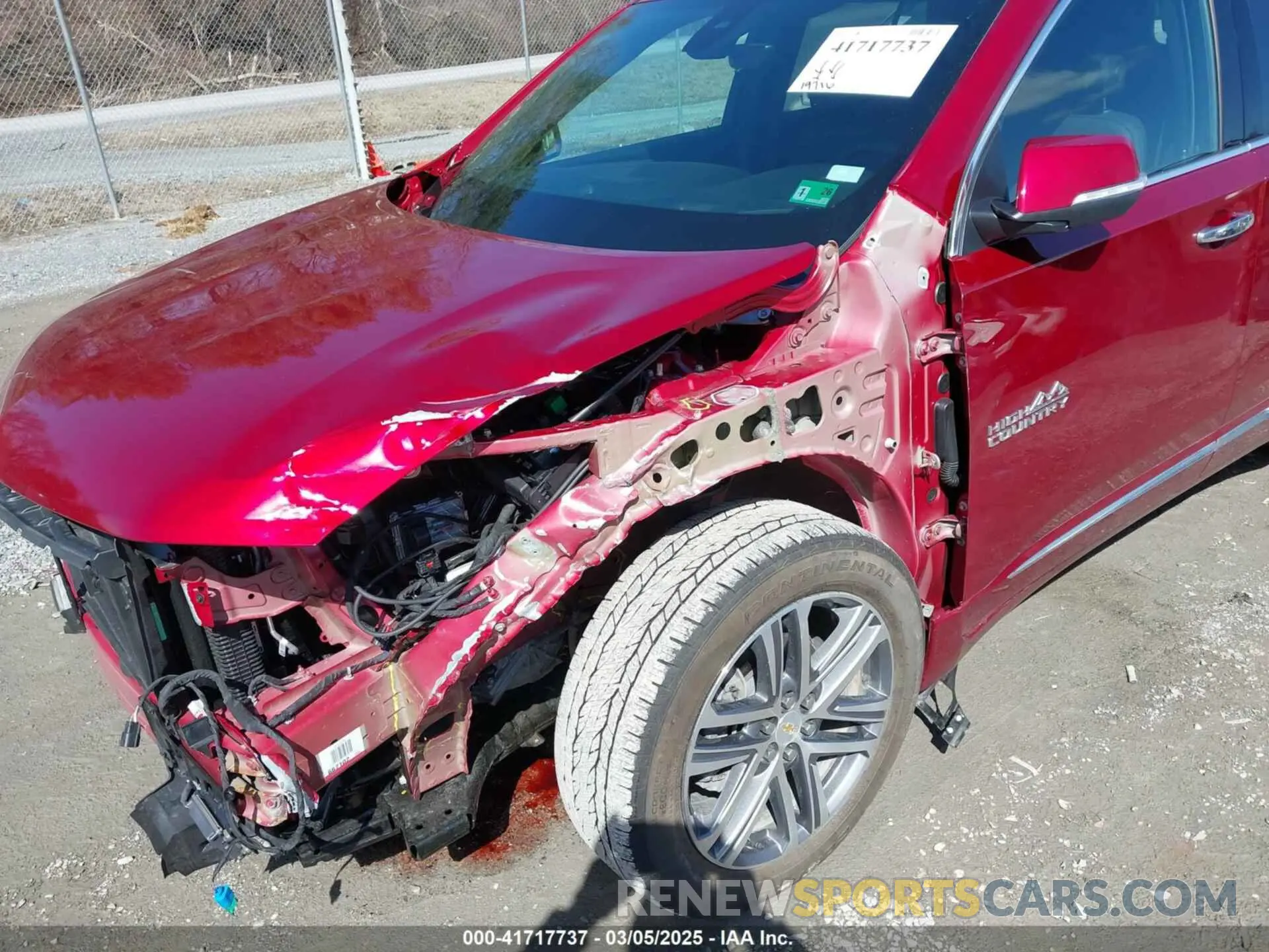 18 Photograph of a damaged car 1GNEVNKW9PJ339423 CHEVROLET TRAVERSE 2023