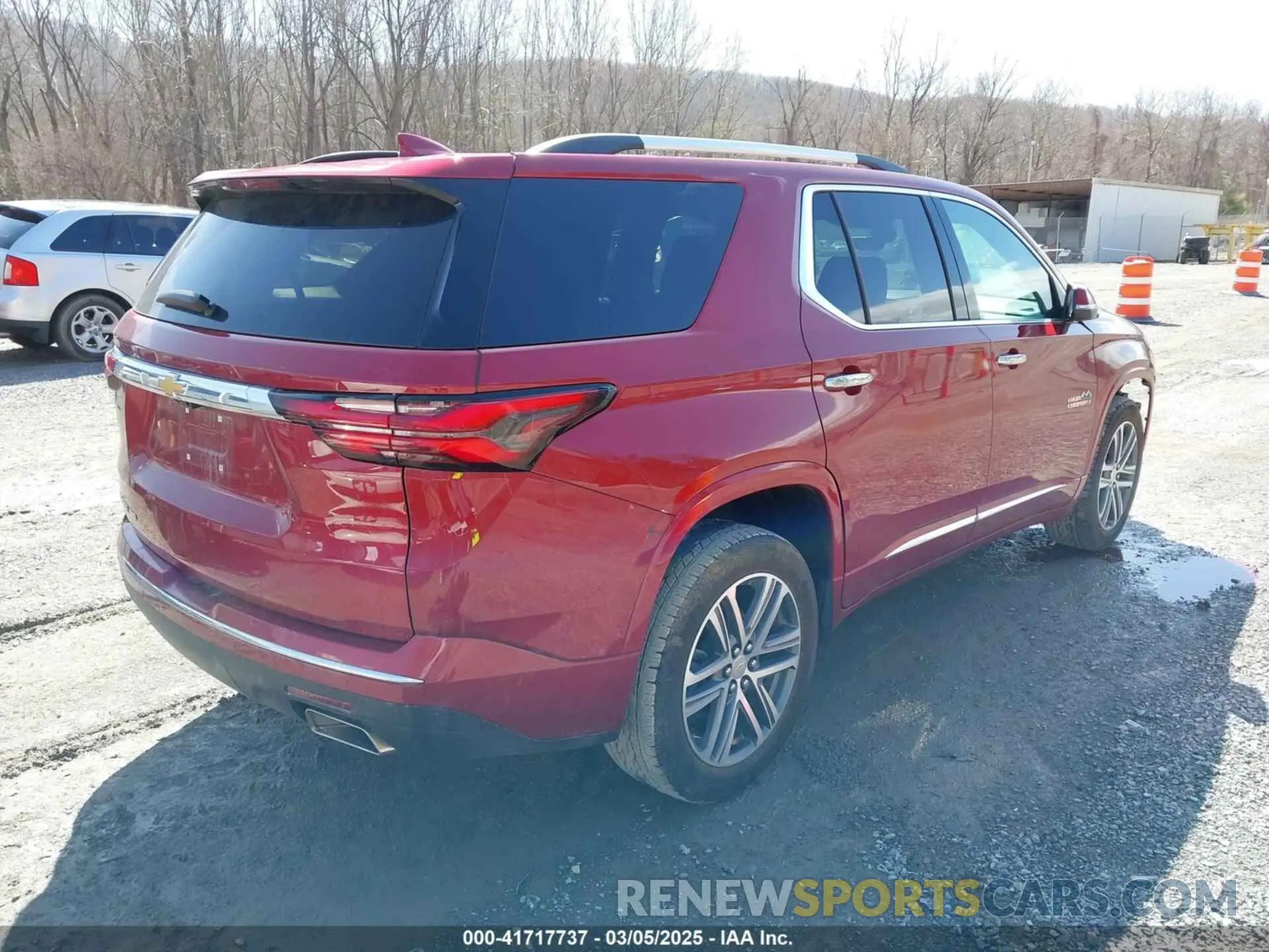 4 Photograph of a damaged car 1GNEVNKW9PJ339423 CHEVROLET TRAVERSE 2023