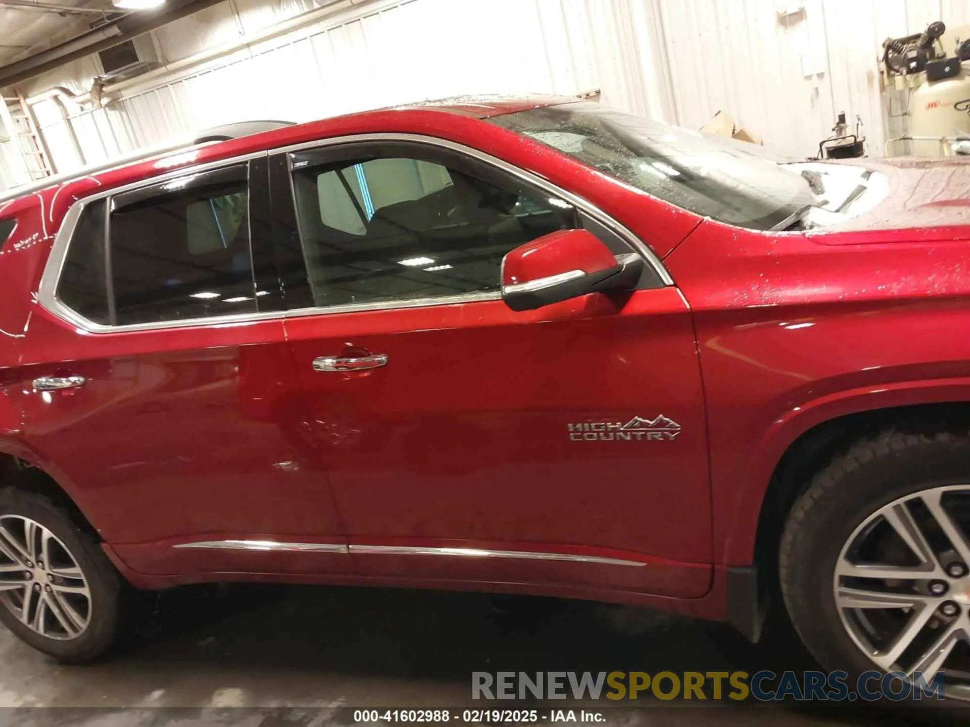 14 Photograph of a damaged car 1GNEVNKWXPJ273125 CHEVROLET TRAVERSE 2023