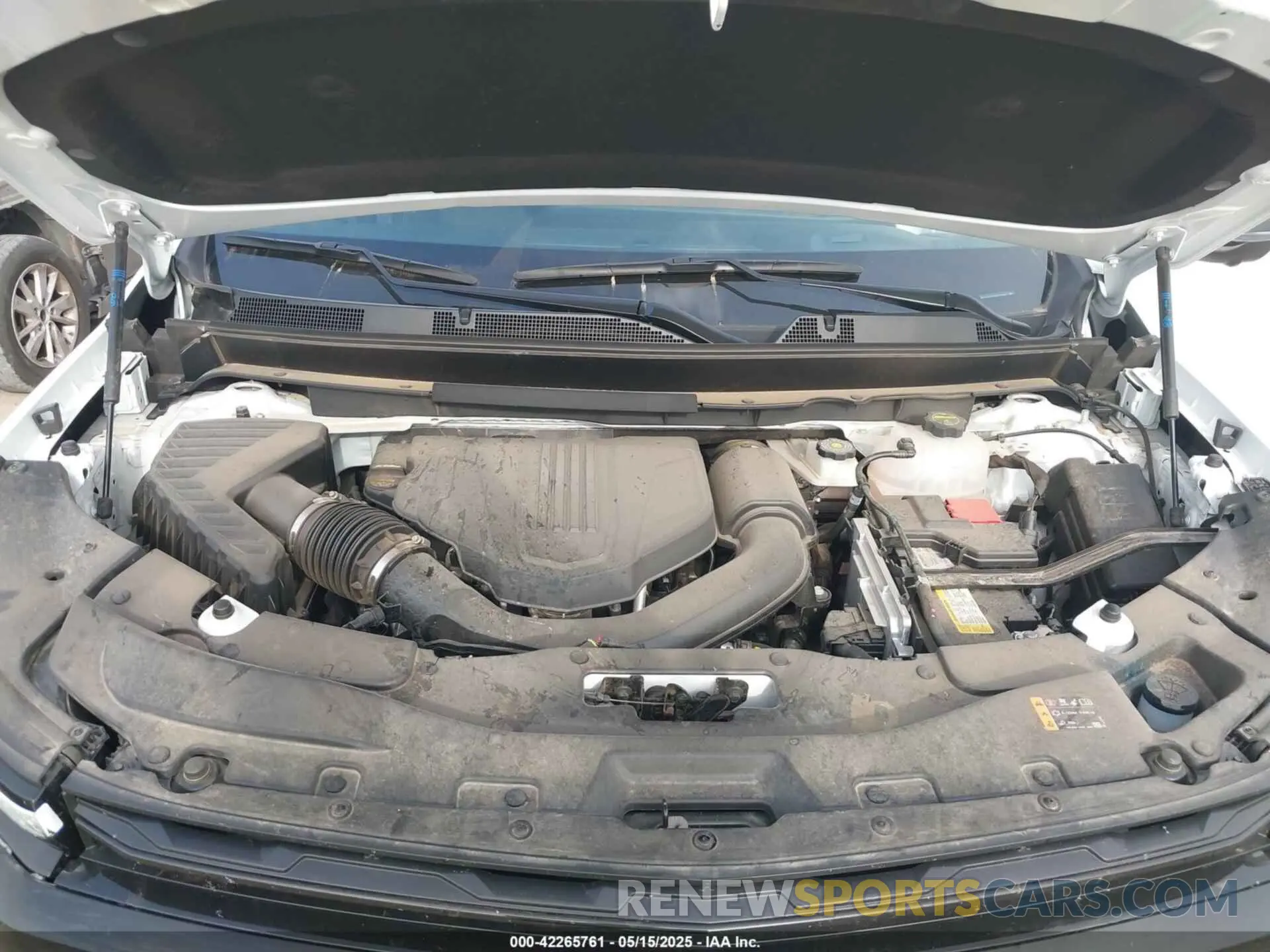 10 Photograph of a damaged car 1GNEREKS2RJ185108 CHEVROLET TRAVERSE 2024