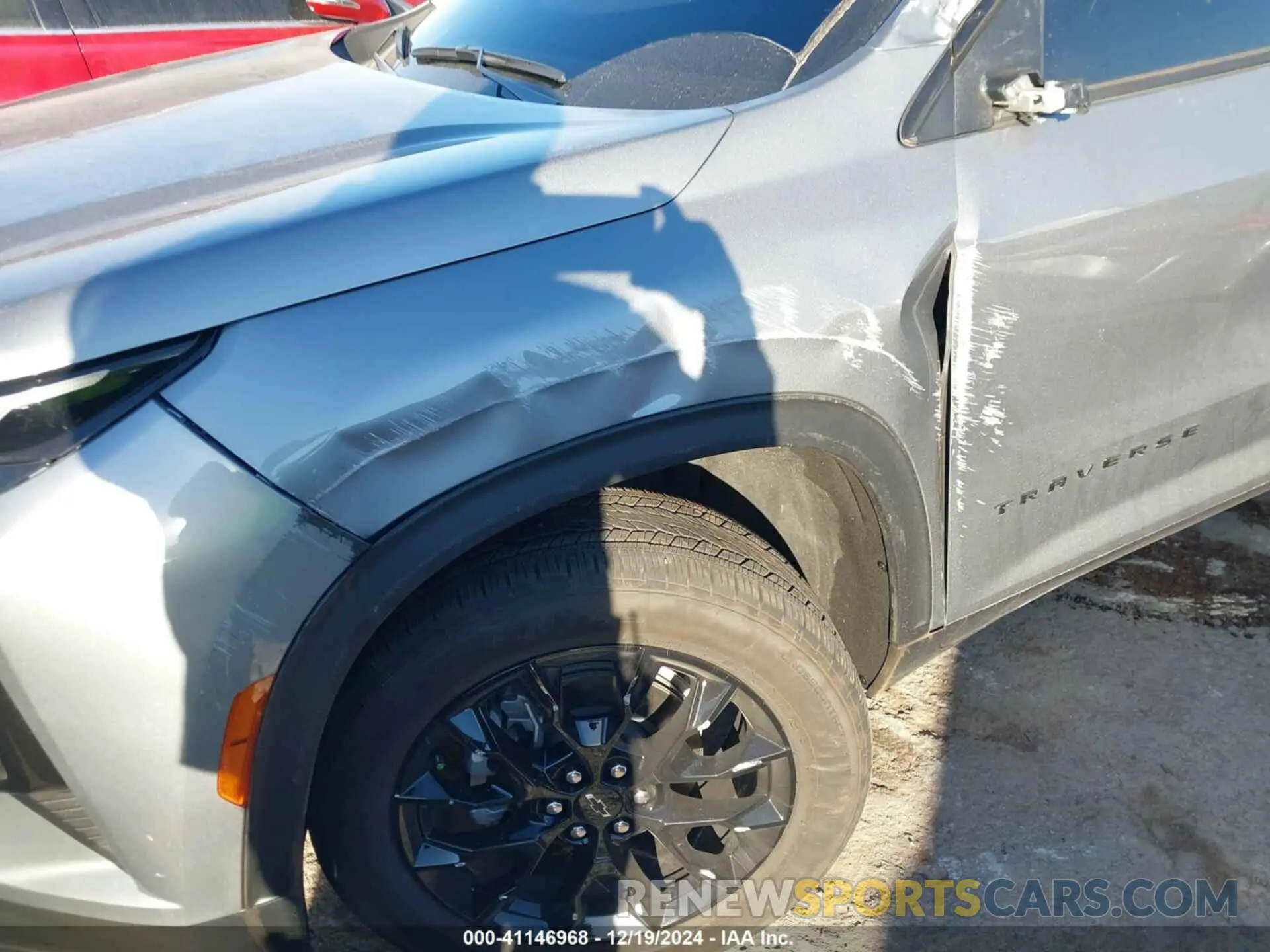 6 Photograph of a damaged car 1GNEREKS6RJ146215 CHEVROLET TRAVERSE 2024