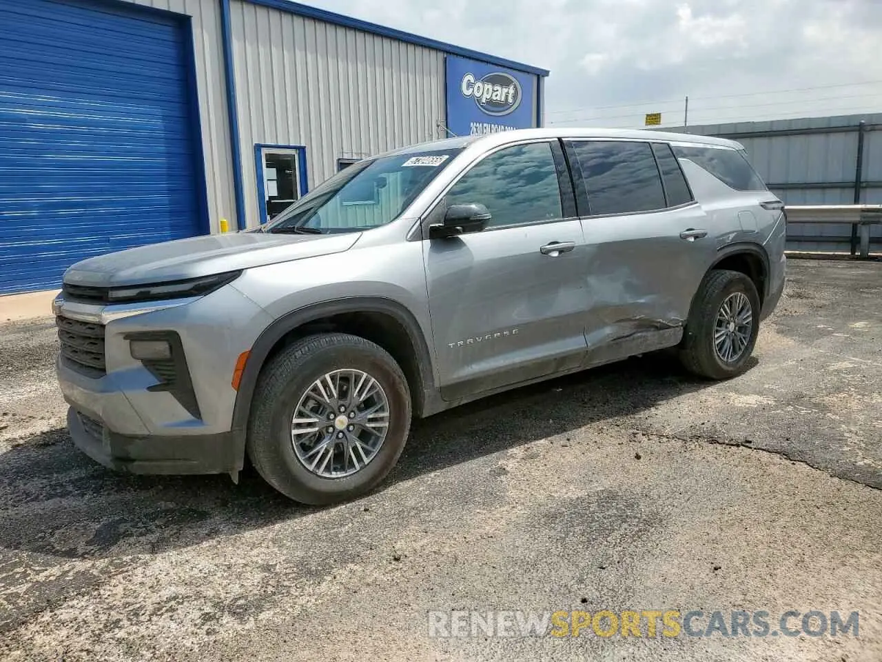 1 Photograph of a damaged car 1GNEREKS9RJ164434 CHEVROLET TRAVERSE 2024