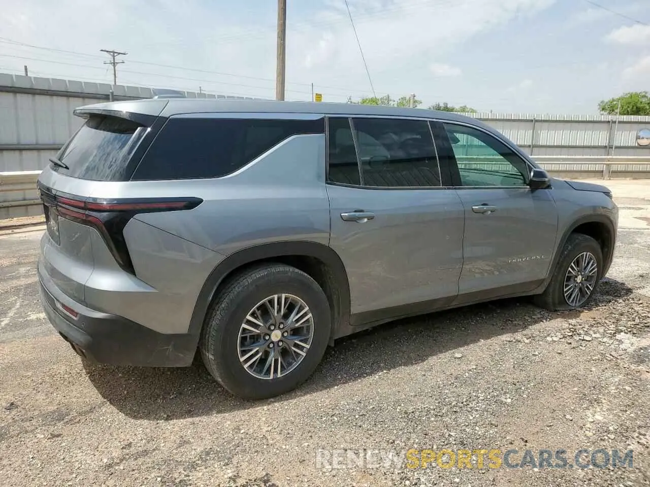 3 Photograph of a damaged car 1GNEREKS9RJ164434 CHEVROLET TRAVERSE 2024