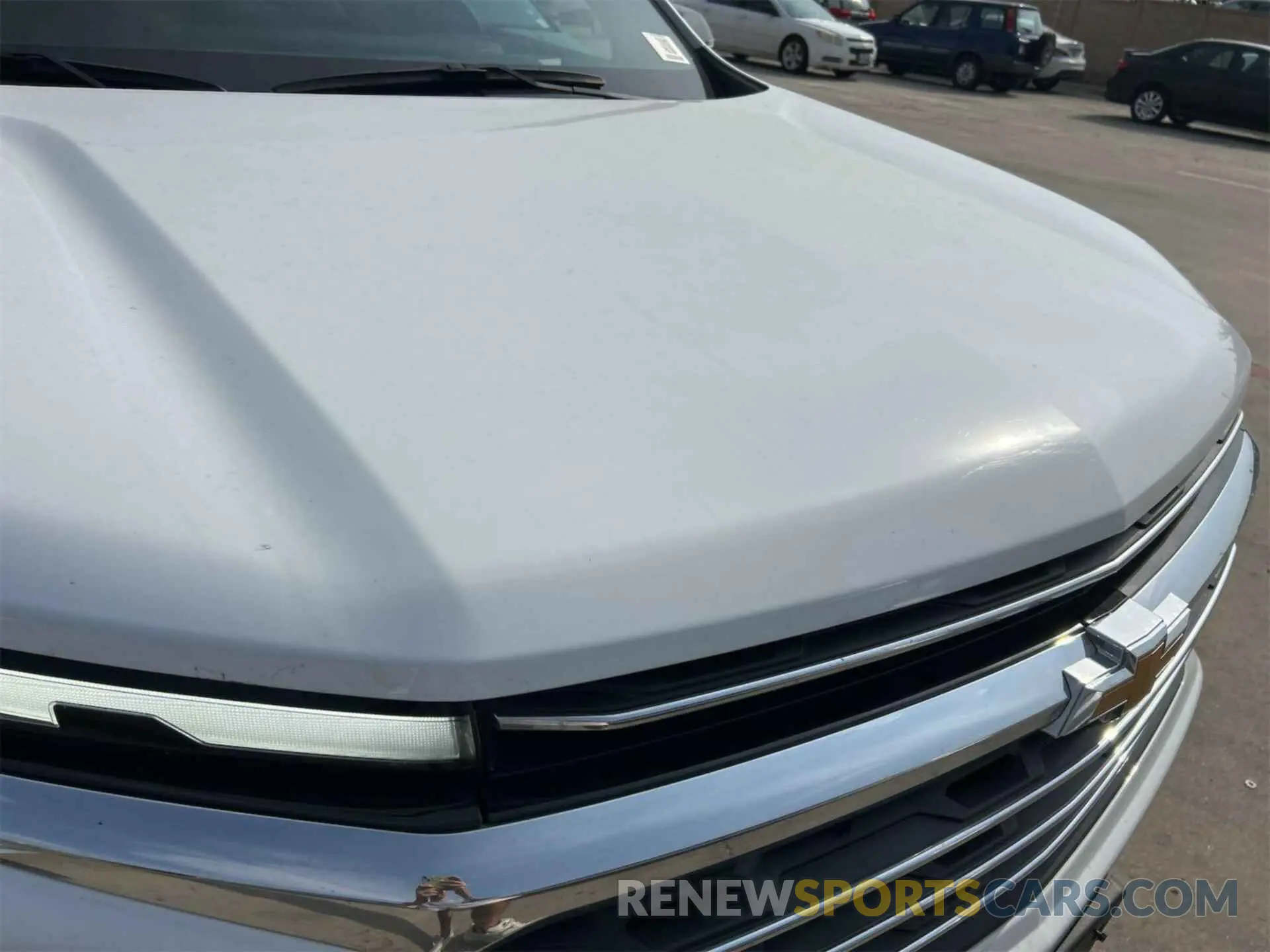 12 Photograph of a damaged car 1GNERGKS0RJ164740 CHEVROLET TRAVERSE 2024